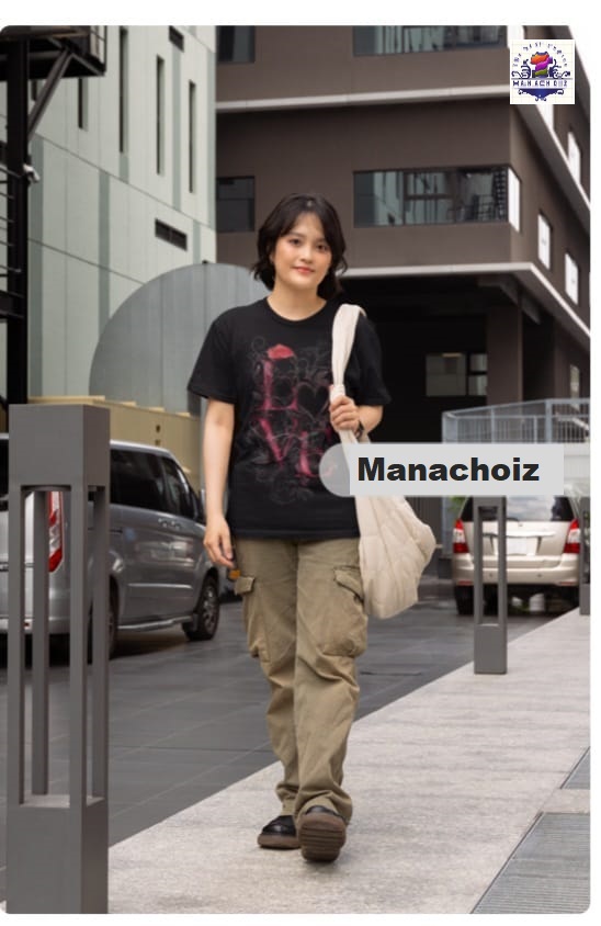 LOVE Graphic T-Shirt