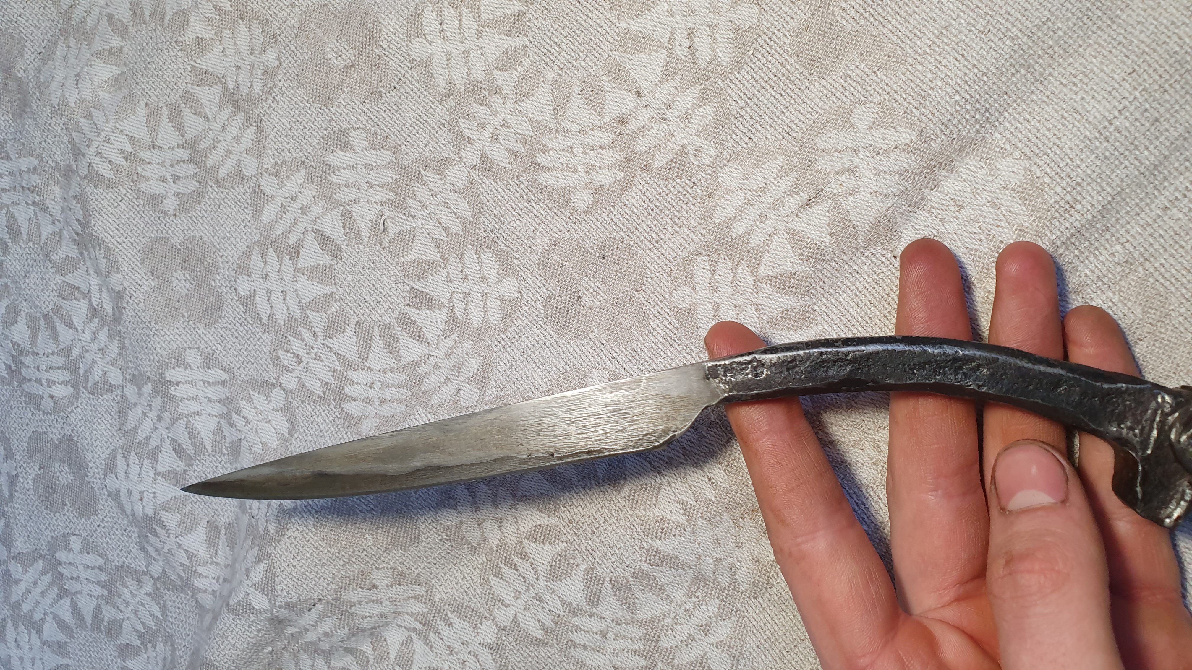 Kalviškas geležinkelio peilis, pagamintas San Mai būdu (5)