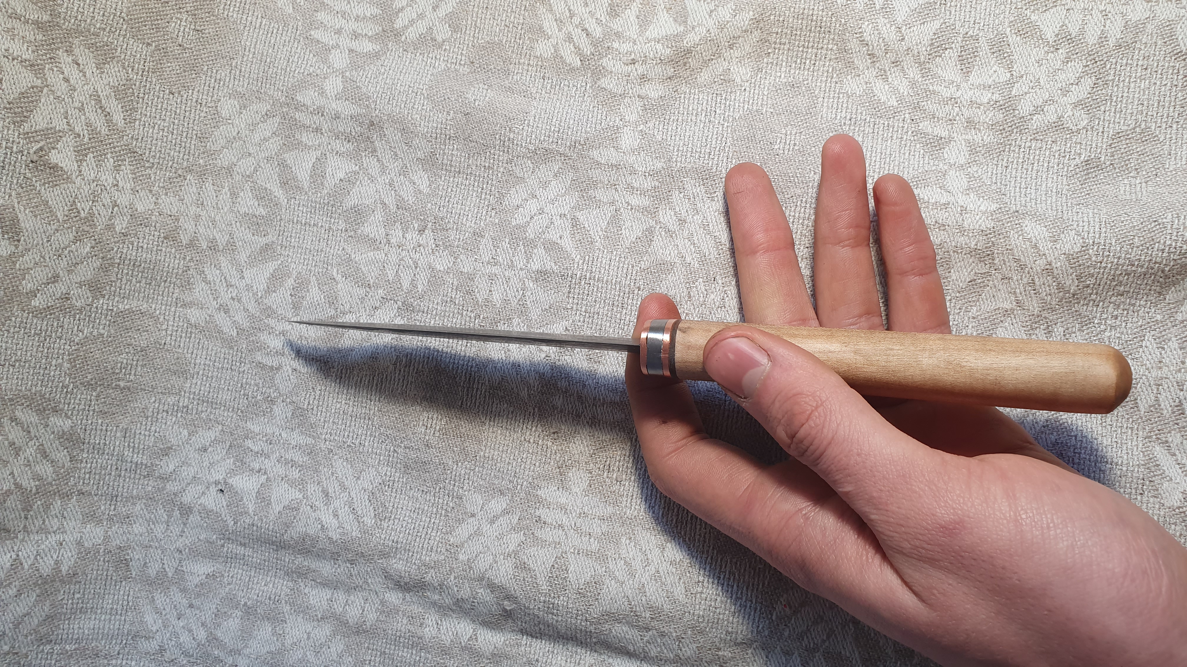 Peilis san-mai būdu su wrought iron (1)