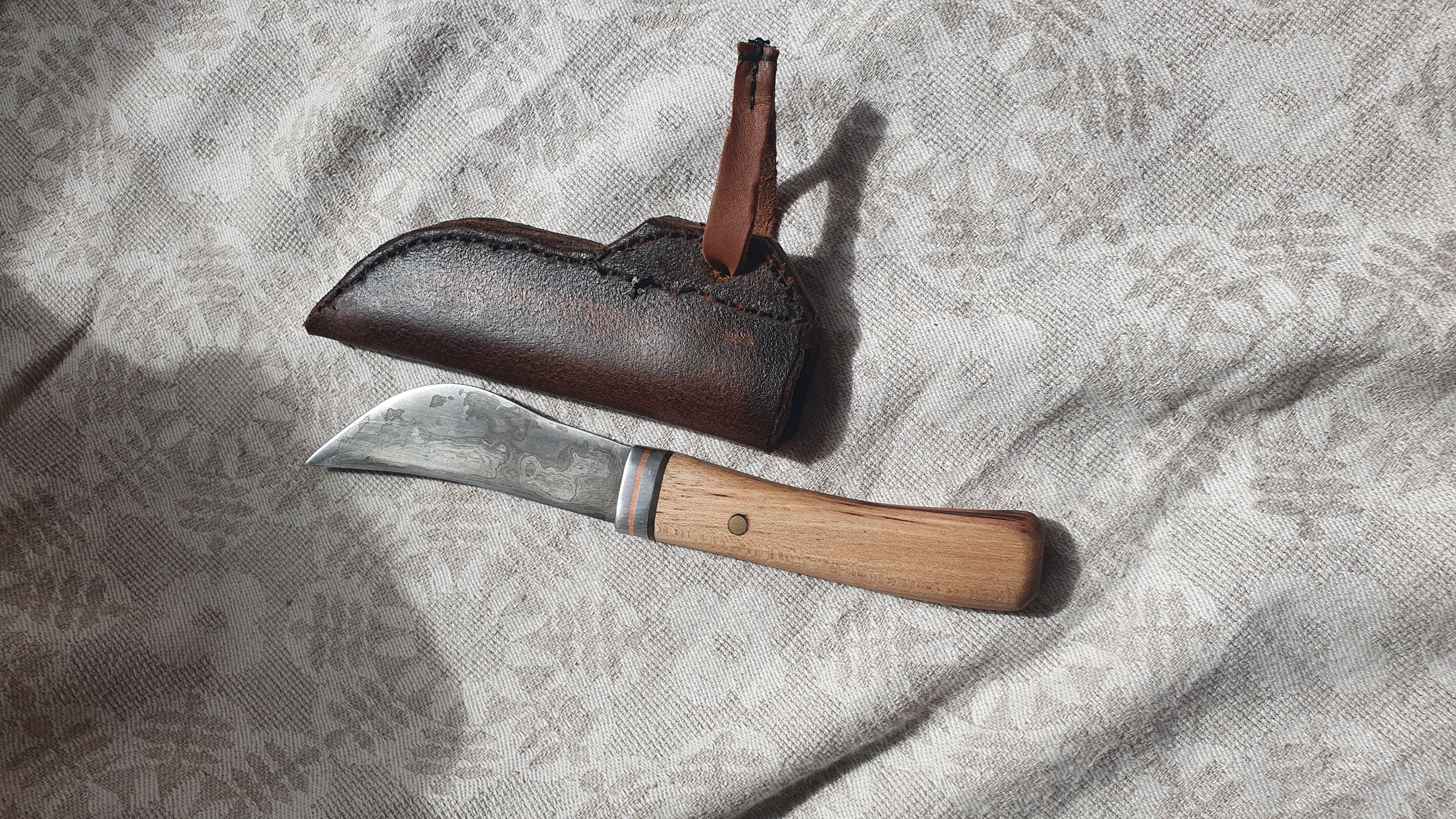 San-mai peilis su wrought iron (1).