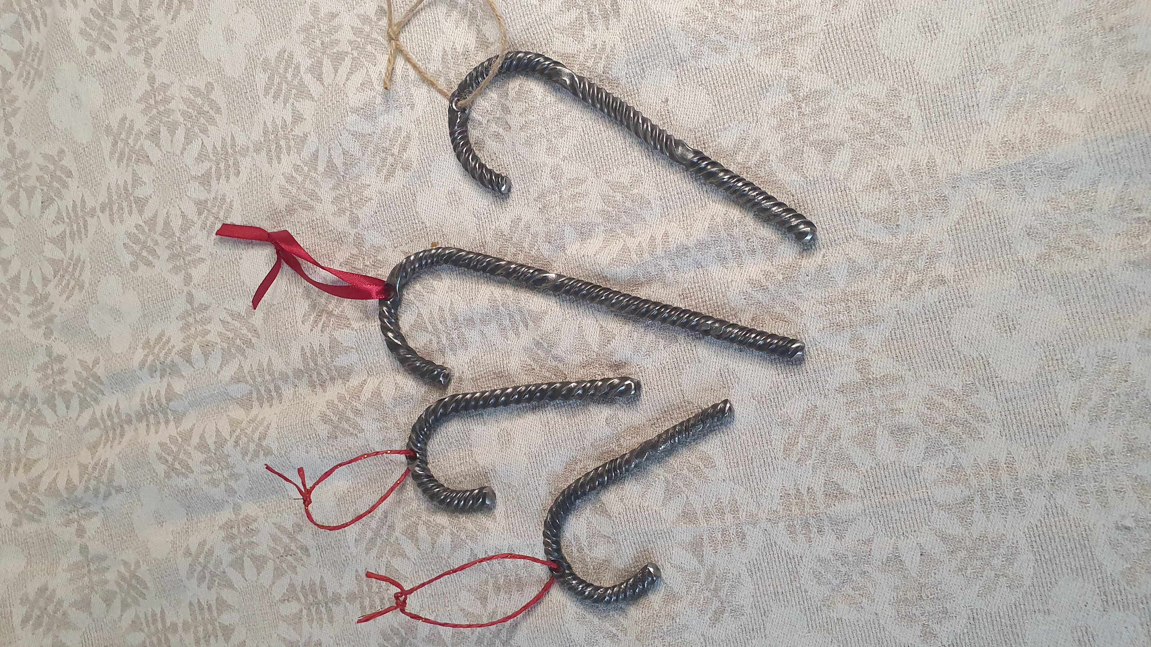 Kalėdų eglutės ornamentai ledinukai (maži)