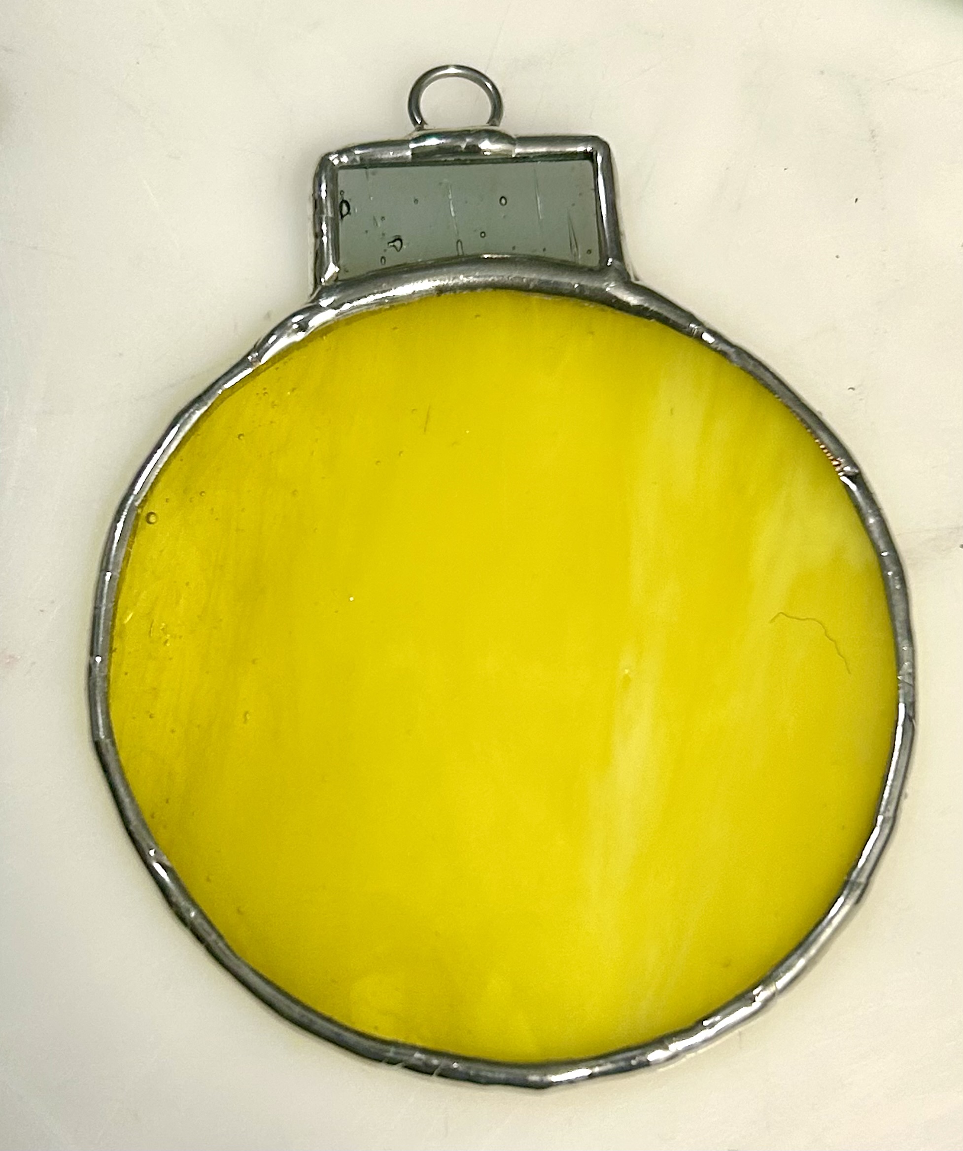 Classic Simple Ornament