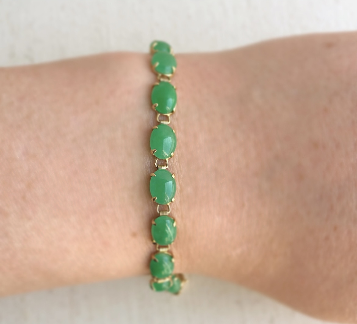 Apple Green Jadeite and 14K Gold Bracelet, Vintage