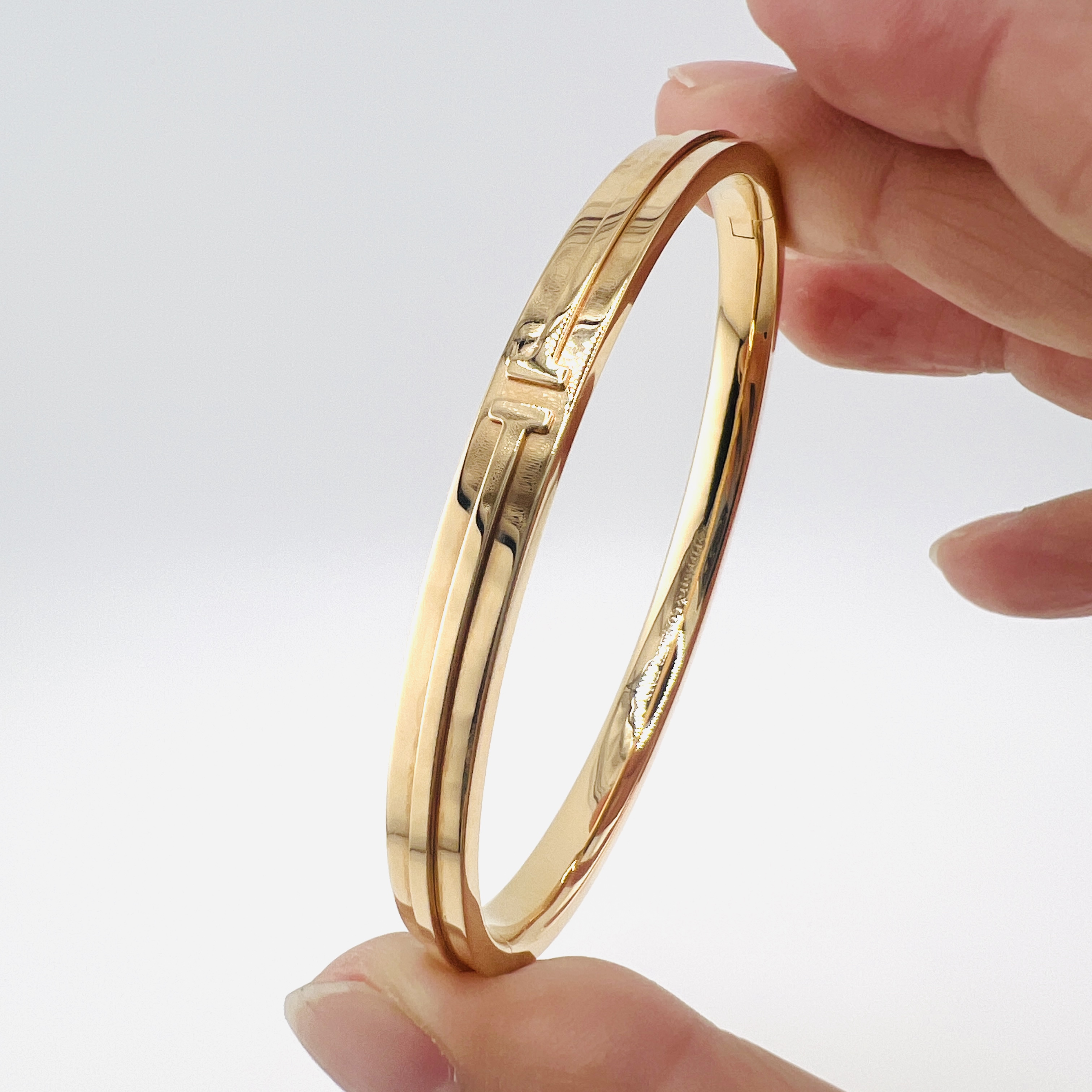 18K Rose Gold Tiffany T Hinge Bangle