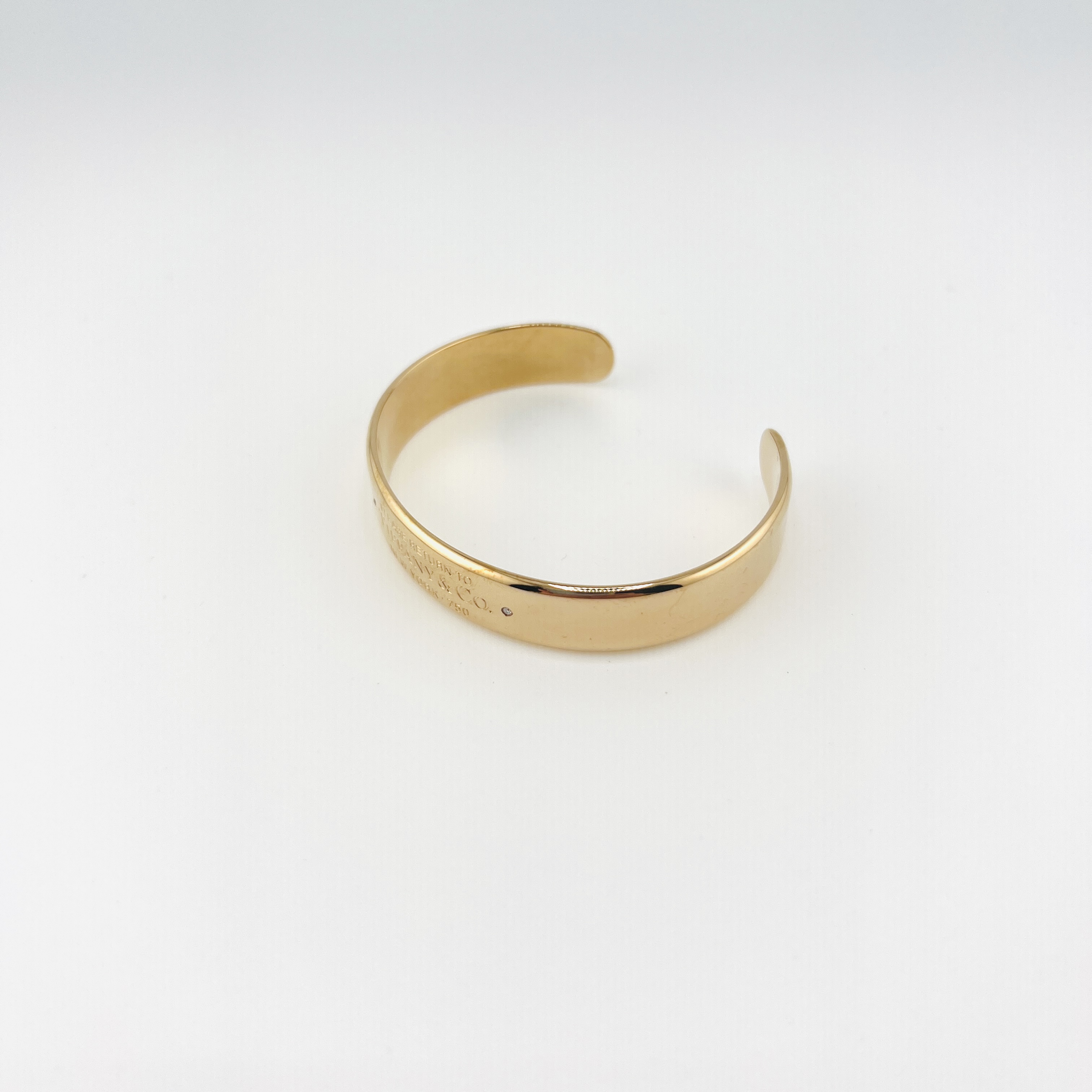 Tiffany & Co. cuff bangle bracelet in 18K Rose gold with diamonds