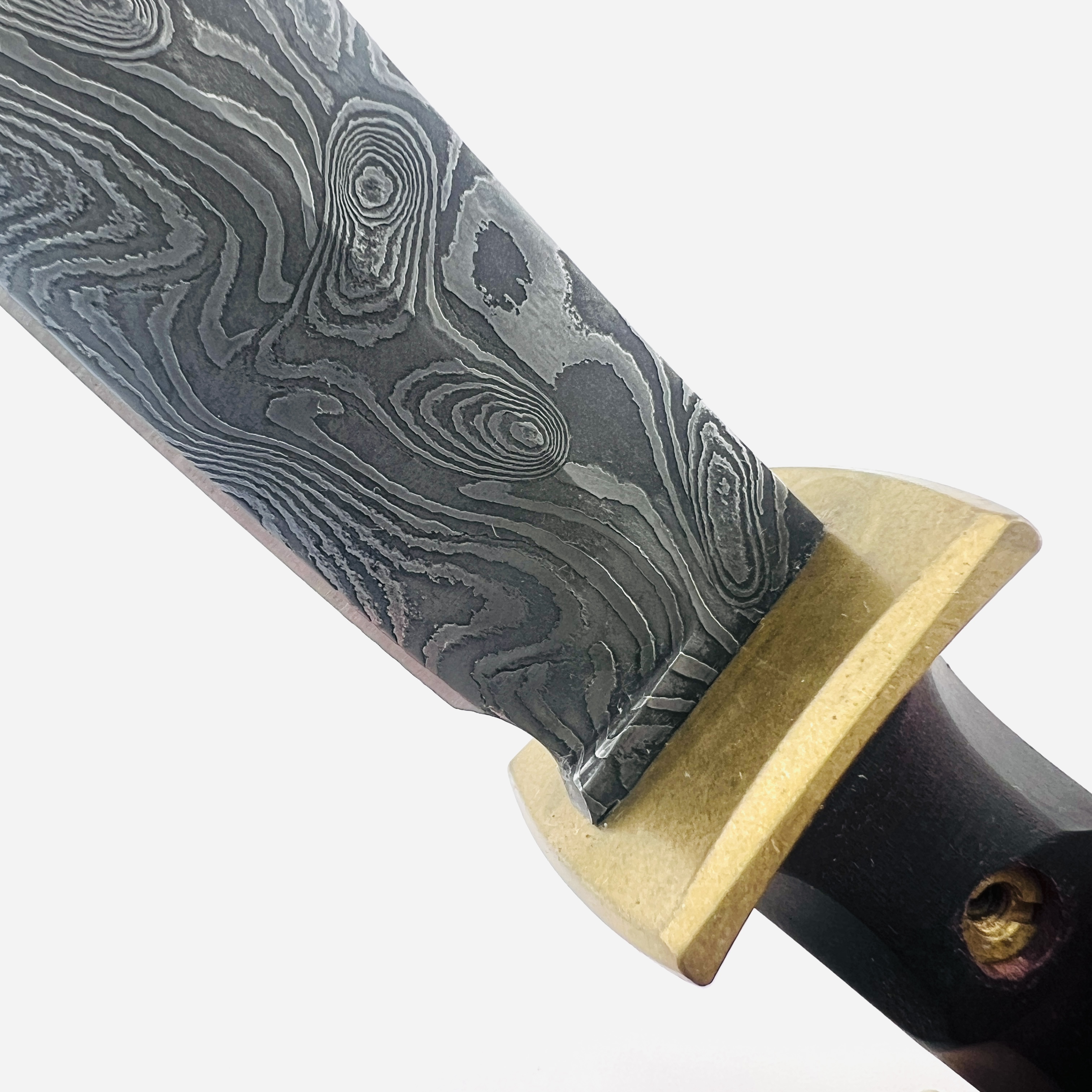 Damascus steel tanto with customized leather sheath