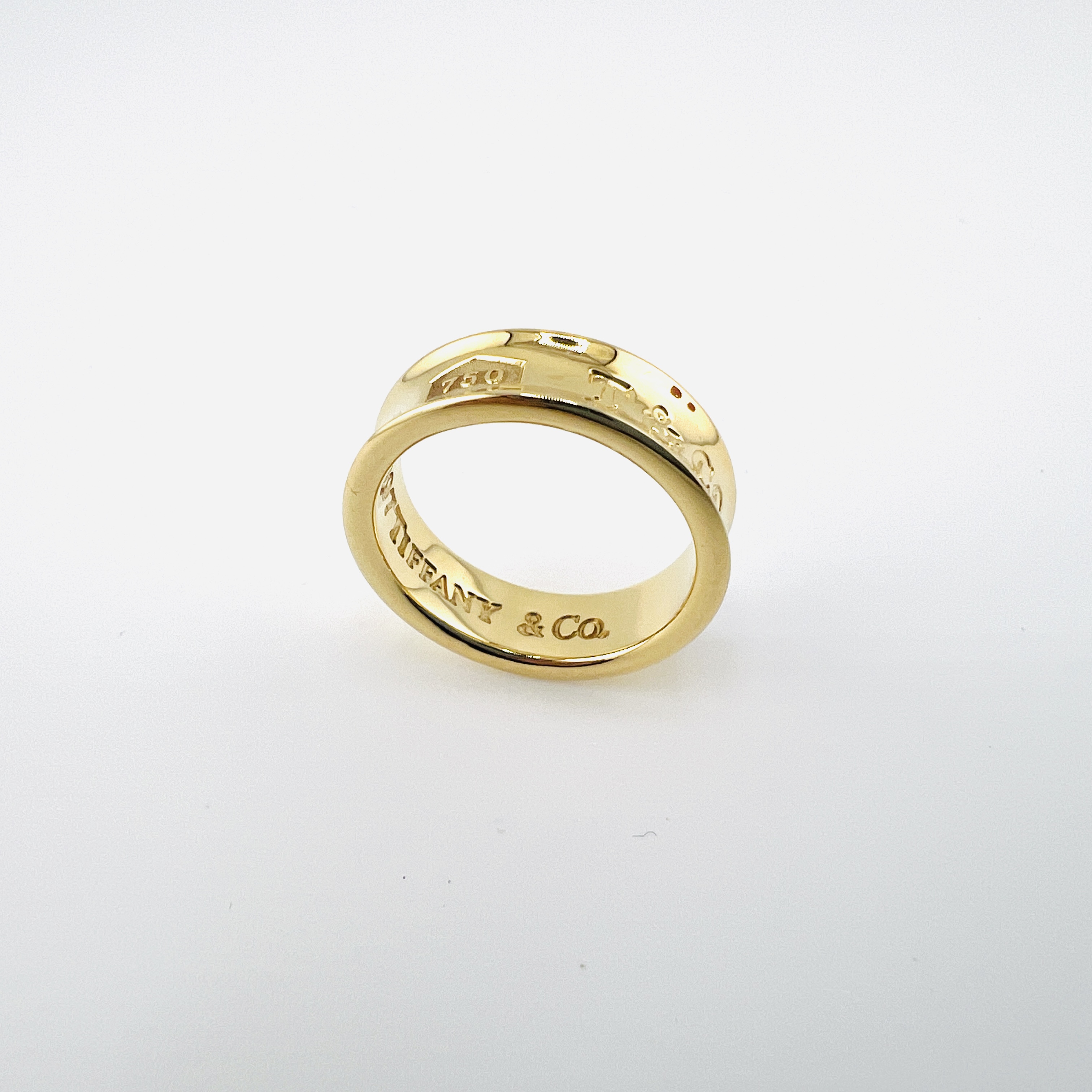 Tiffany & Co. 1837 band ring in 18K gold