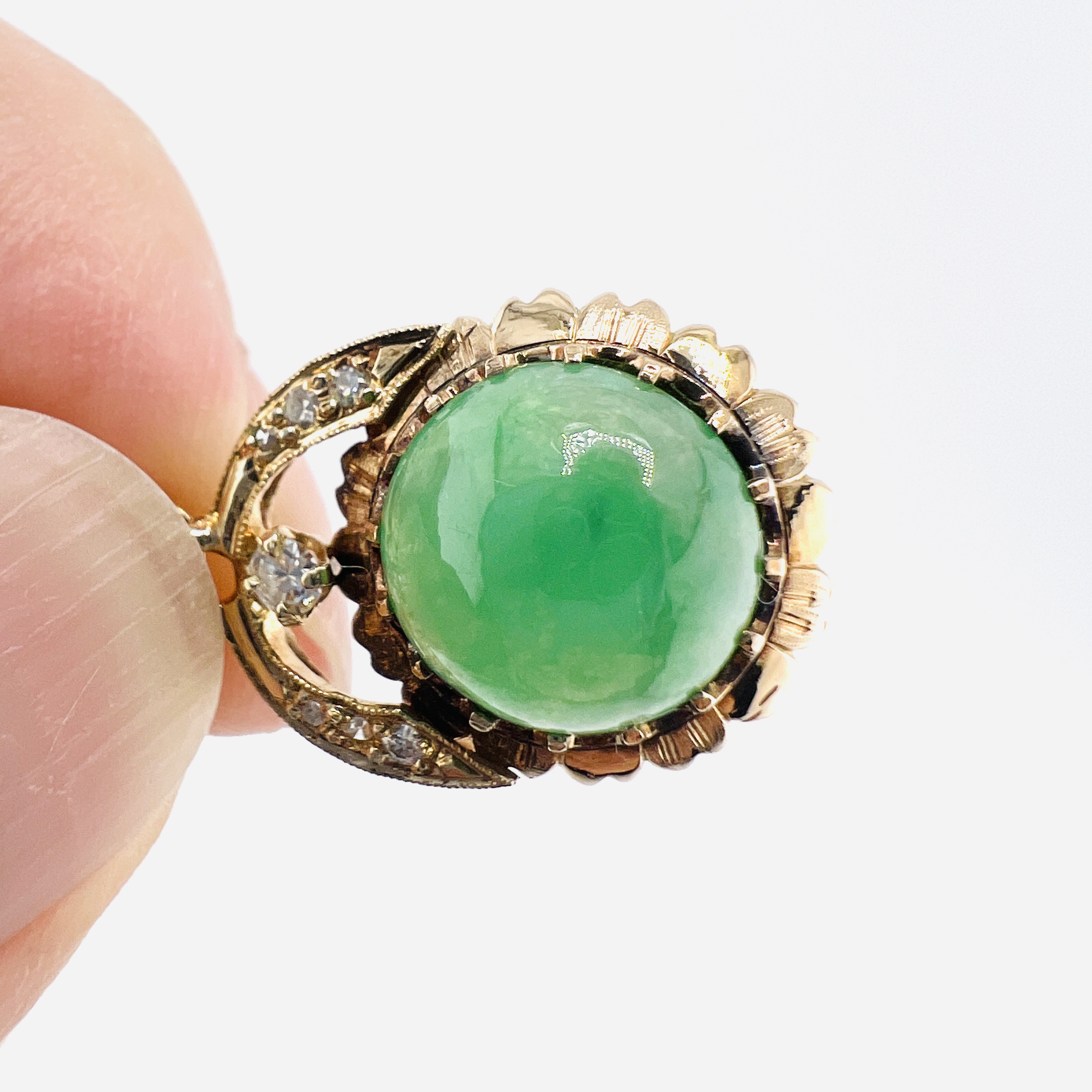 Vintage green jadeite cabochon and diamonds in a 14K gold chain necklace