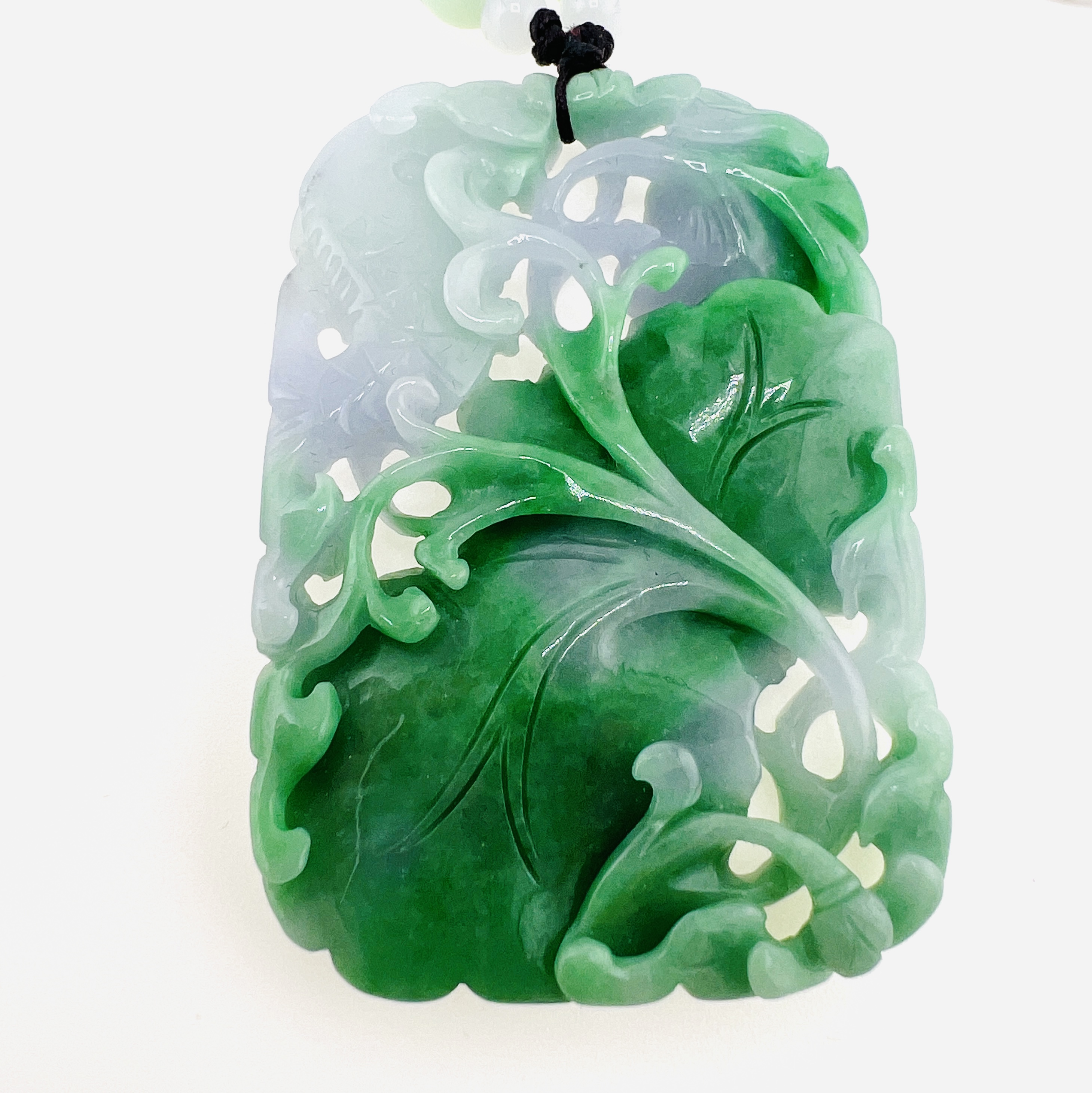 Natural green jadeite pendant necklace with double-side carving of netsuke fish, ruyi and lotus