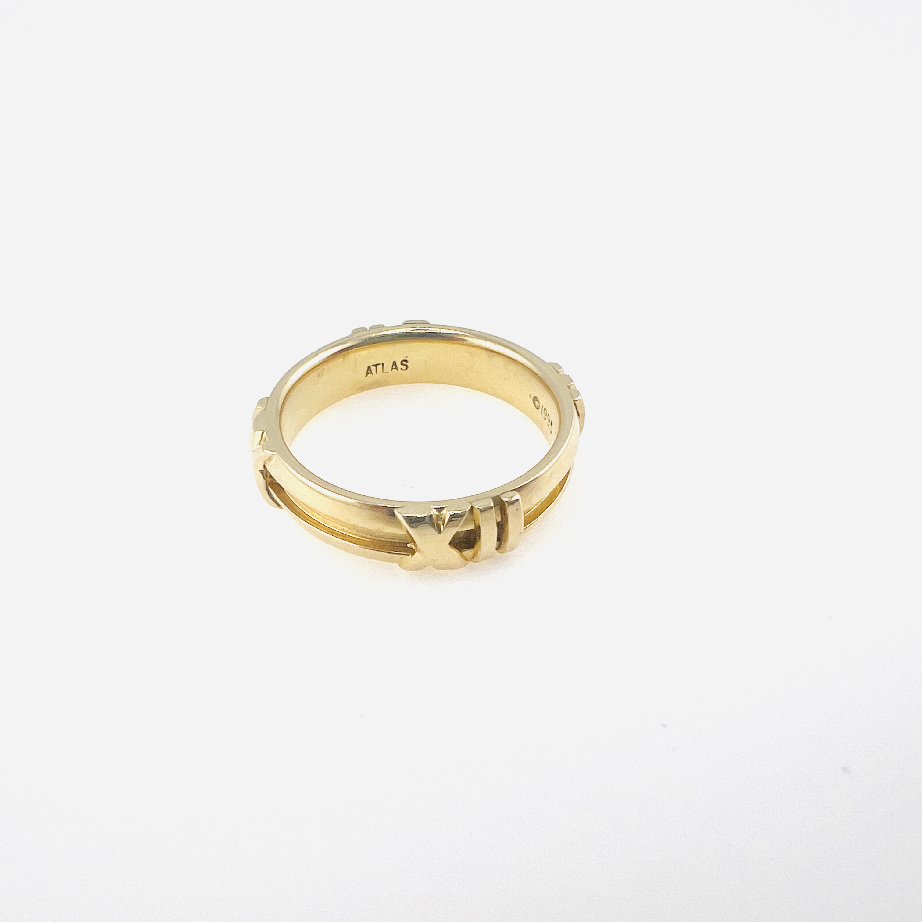 Vintage Tiffany & Co. Atlas ring in 18K gold