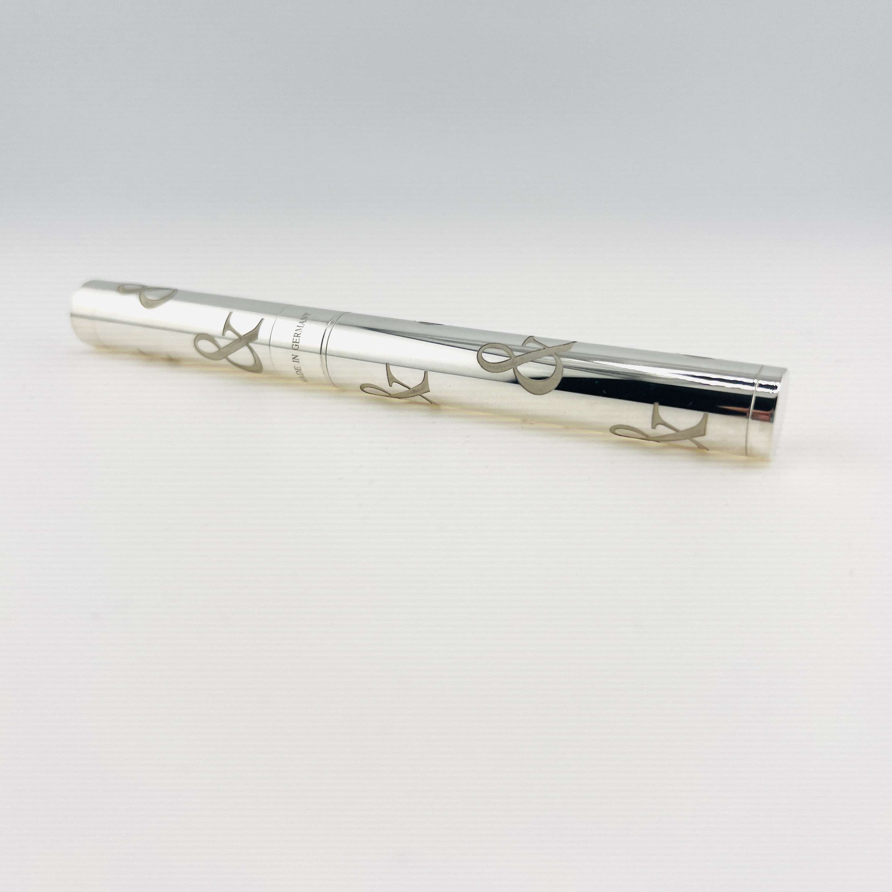 Tiffany & Co. fountain pen in sterling silver and gold tip