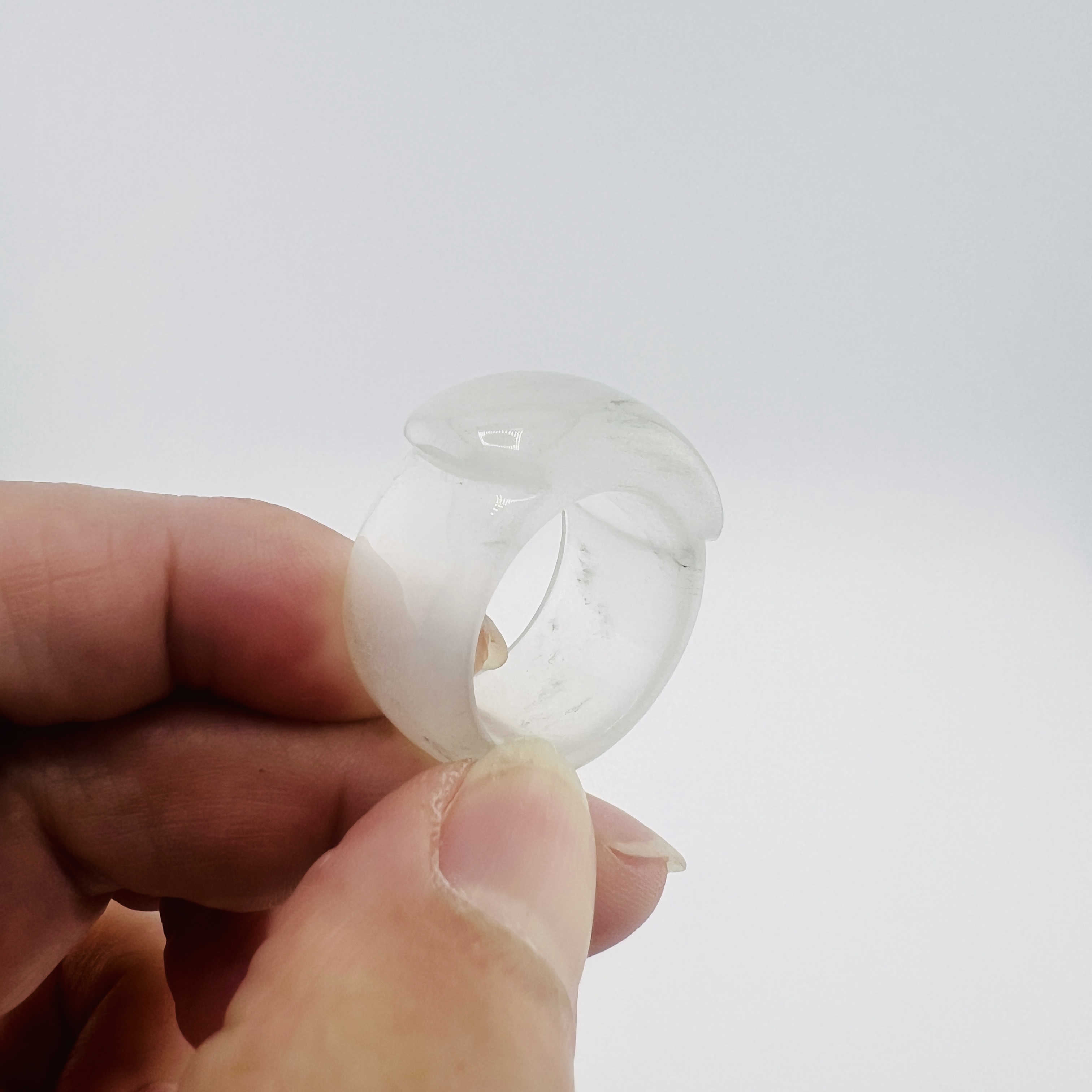 Glassy grade jadeite band ring