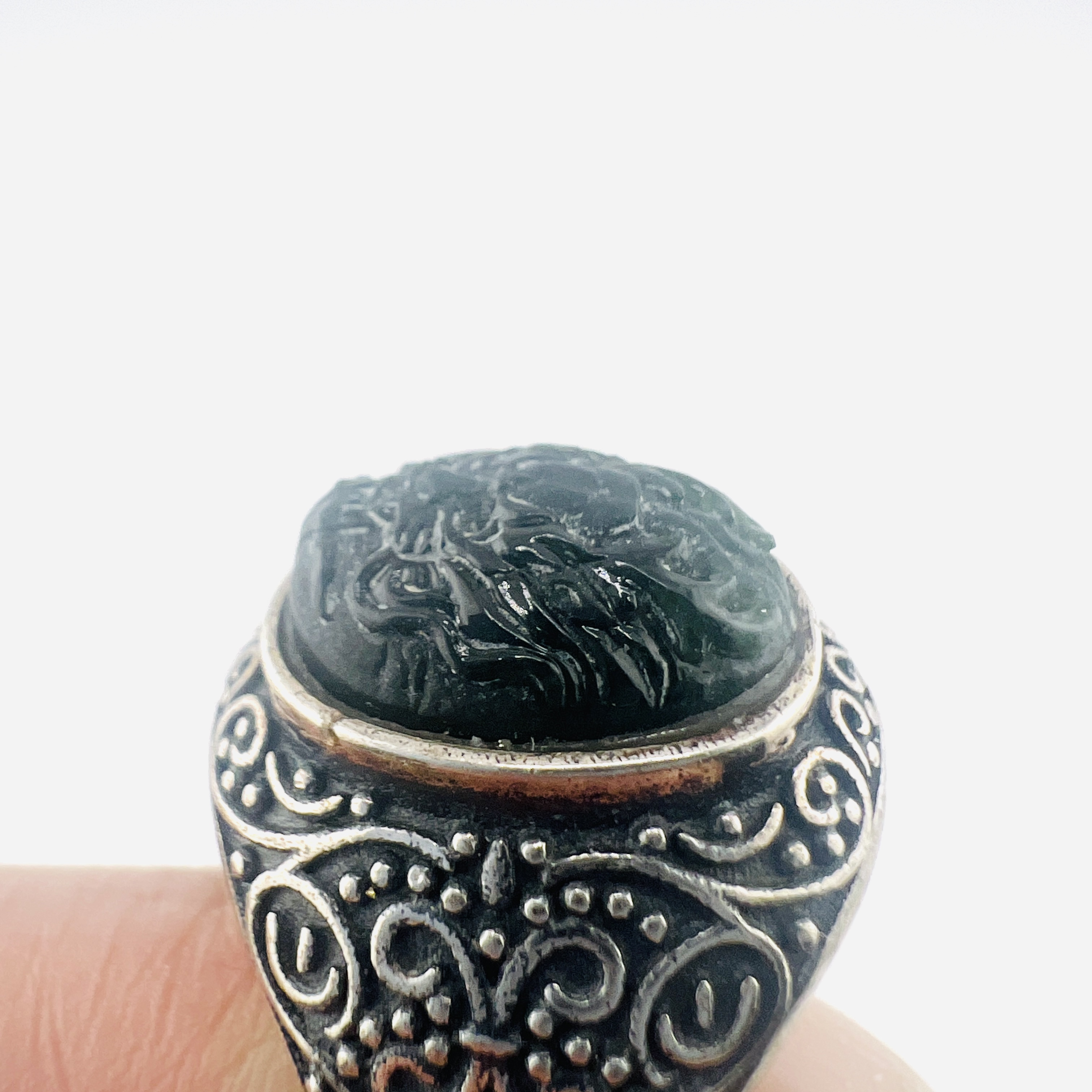 Dragon head natural dark green jadeite ring