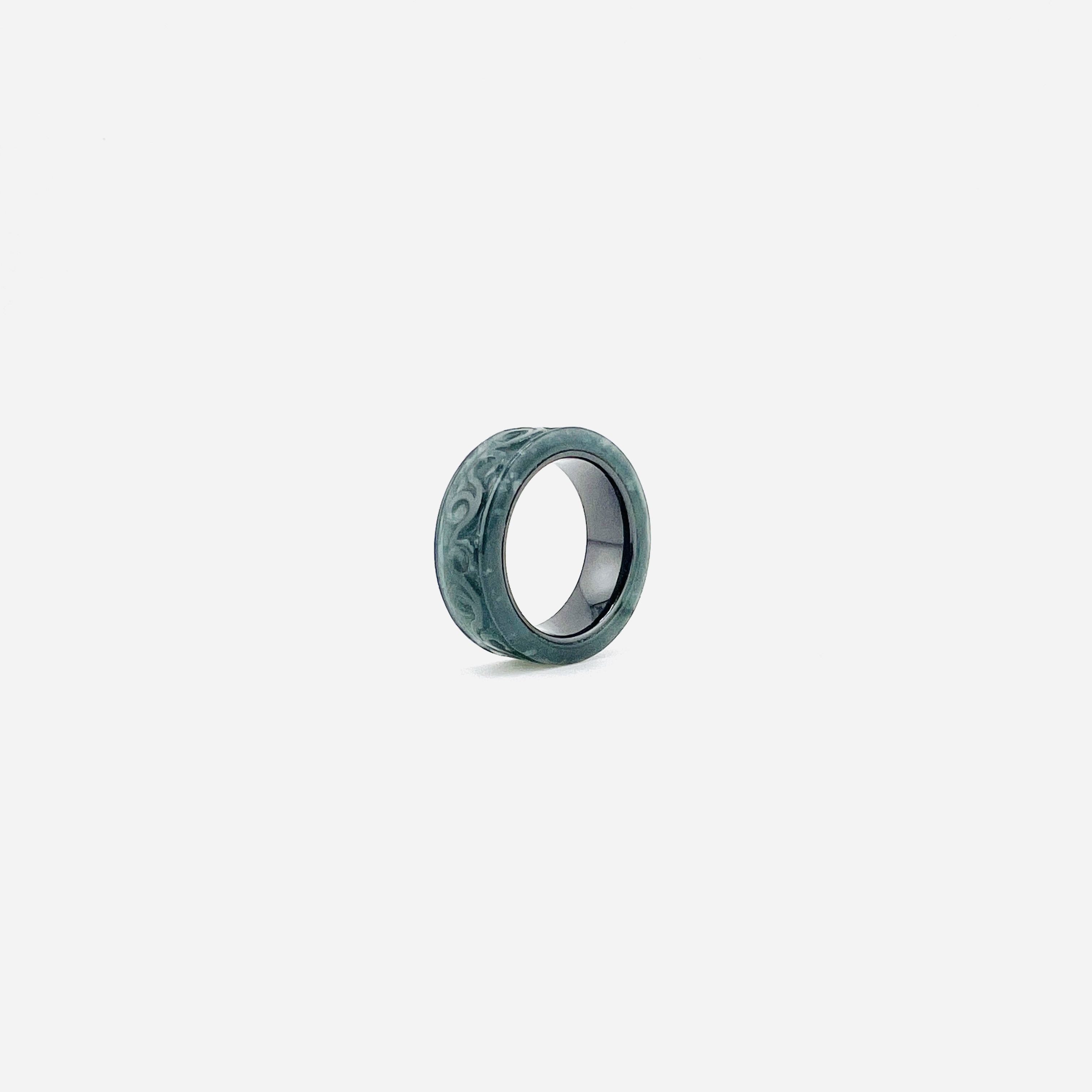 Natural Burmese snowflake jadeite ring with ceramic ring core