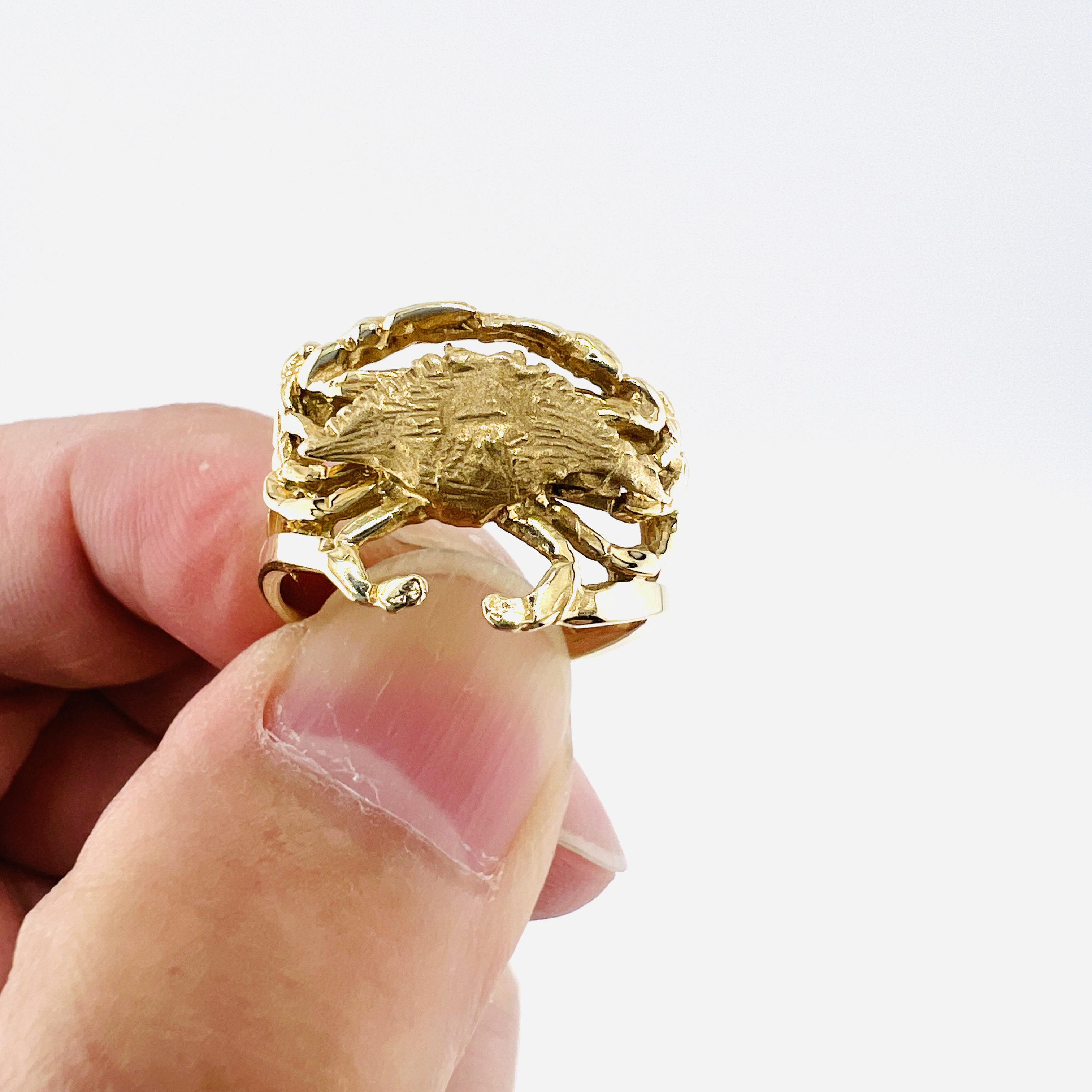Dungeness crab ring in 14K gold