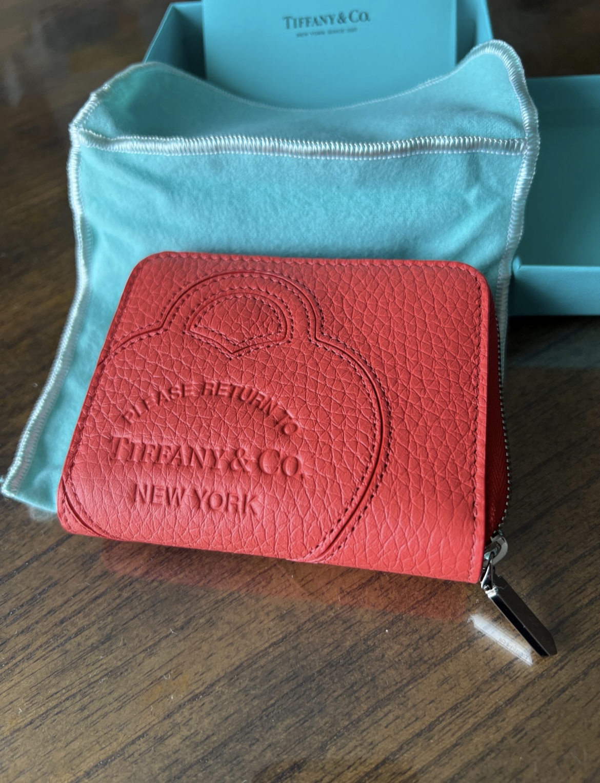 Tiffany & Co. Red leather zip wallet