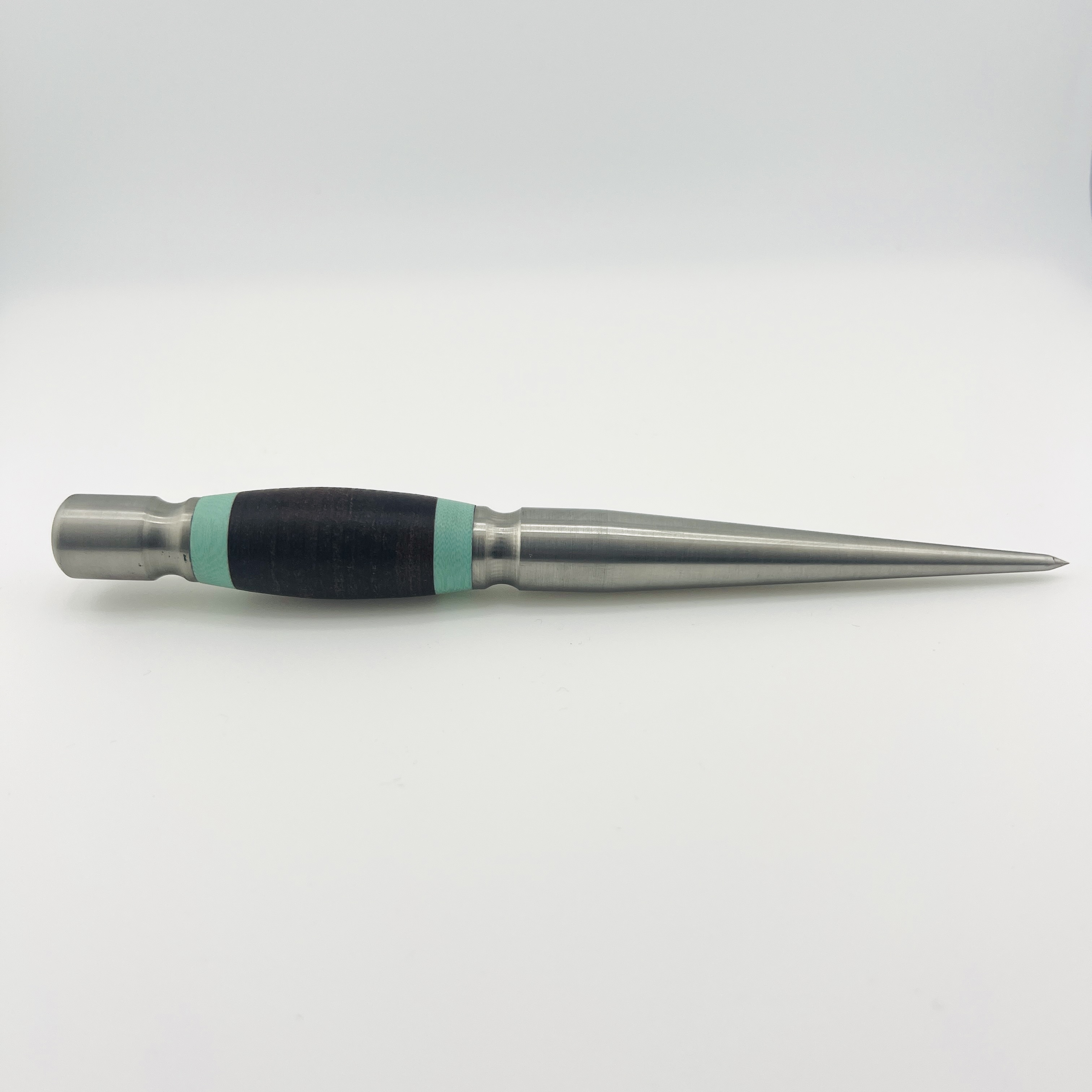 Titanium Marlin spike dagger with Kydex sheath