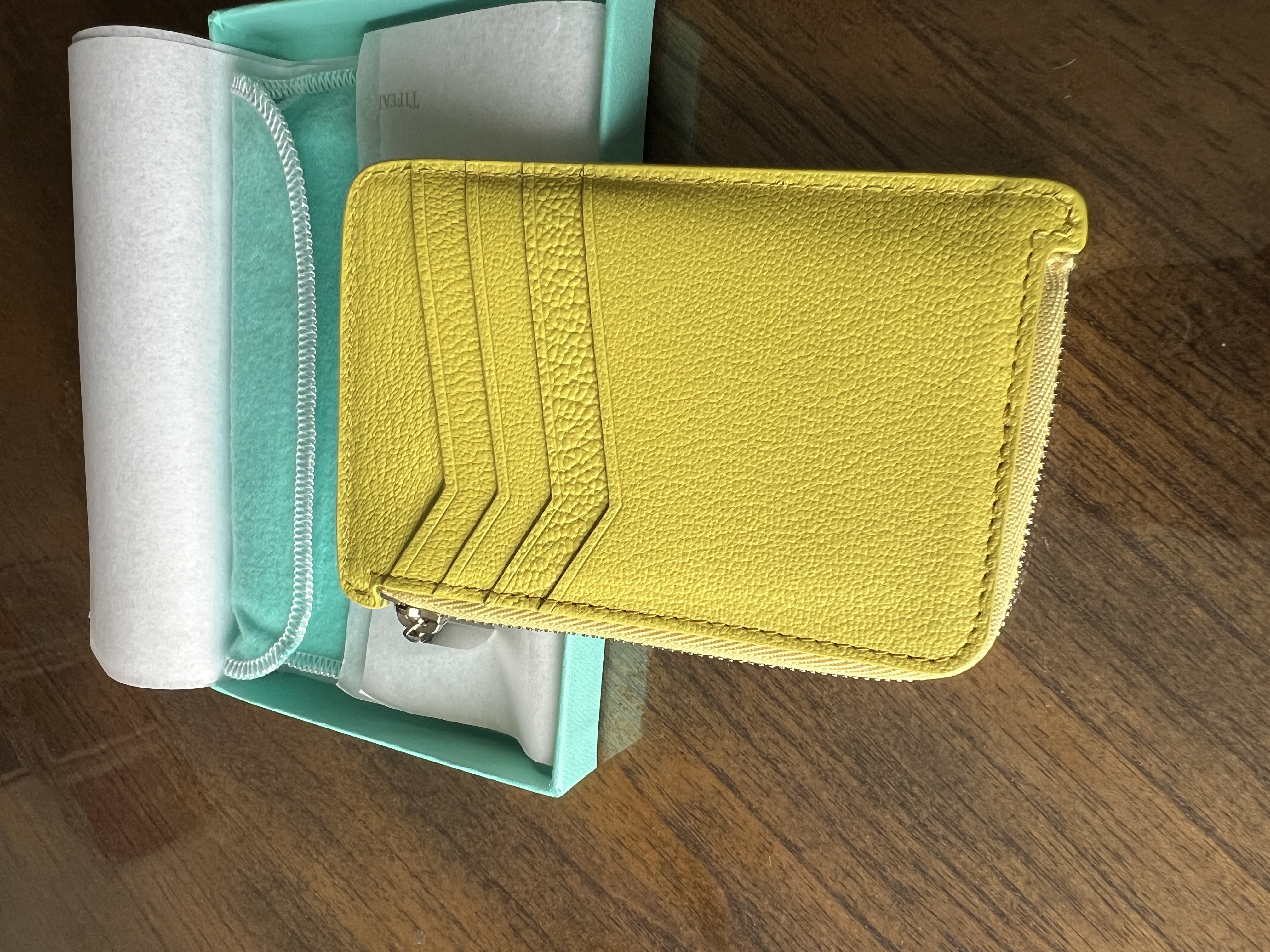 Tiffany & Co. T zip leather card case, citrine yellow