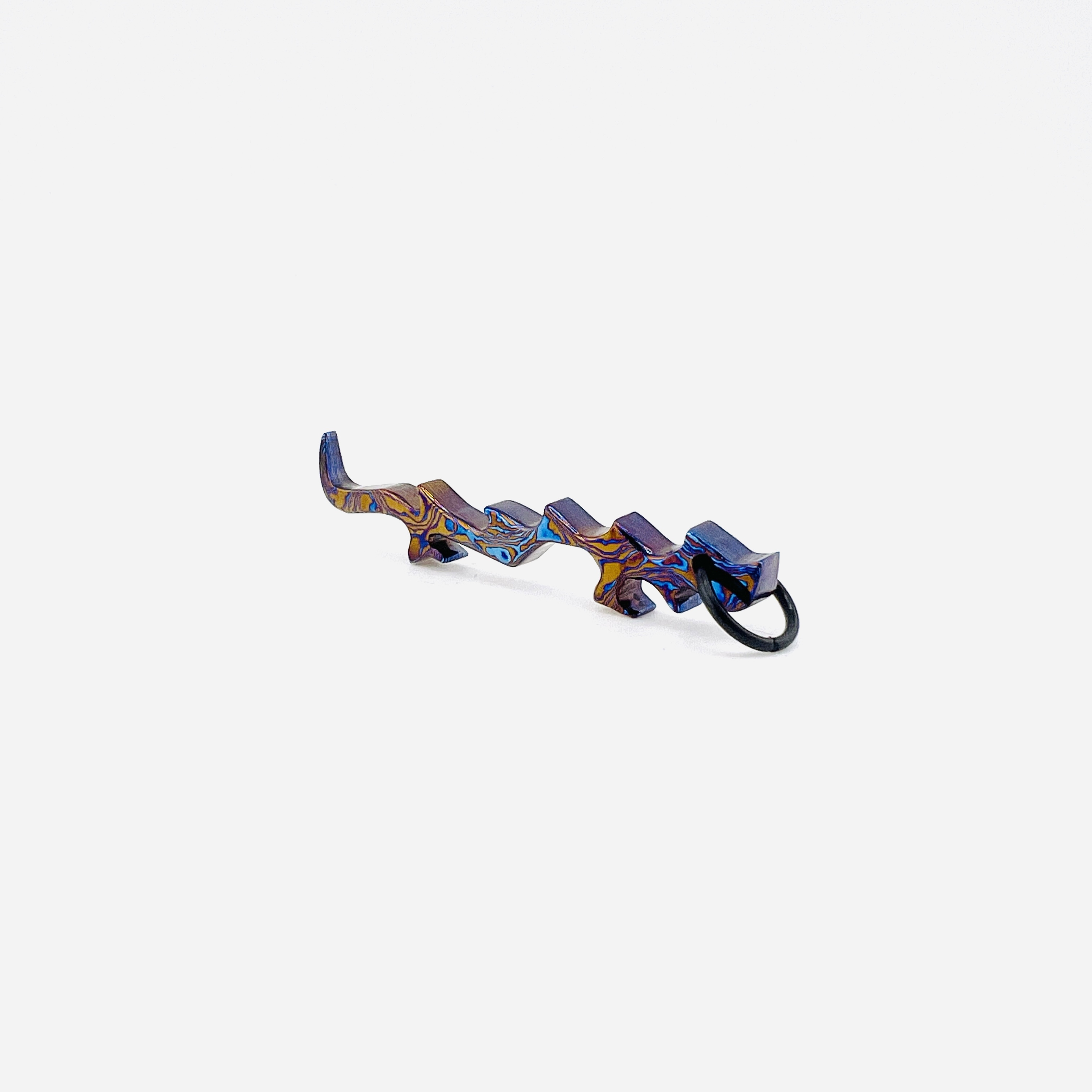 Tamascus titanium dragon pendant