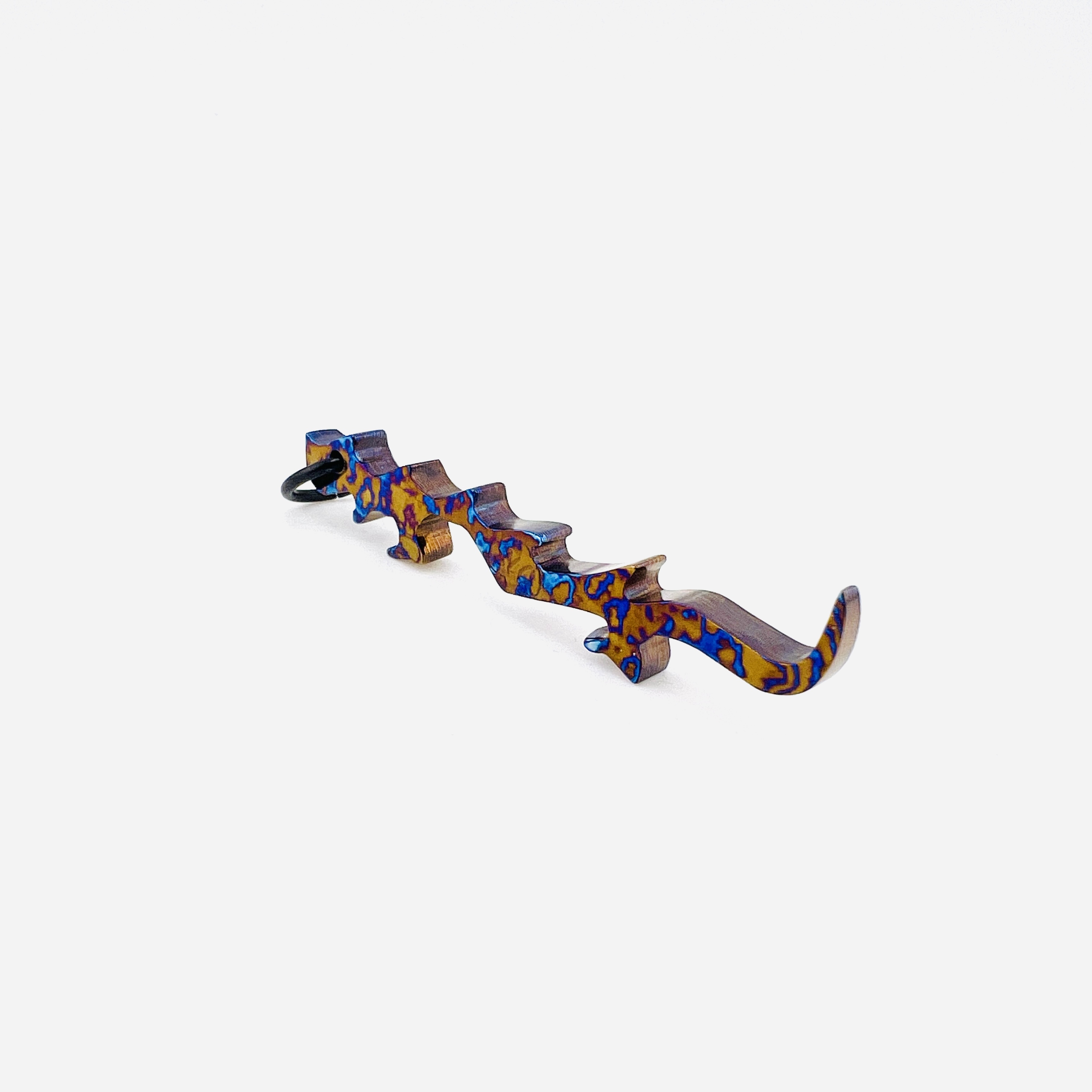 Tamascus titanium dragon pendant