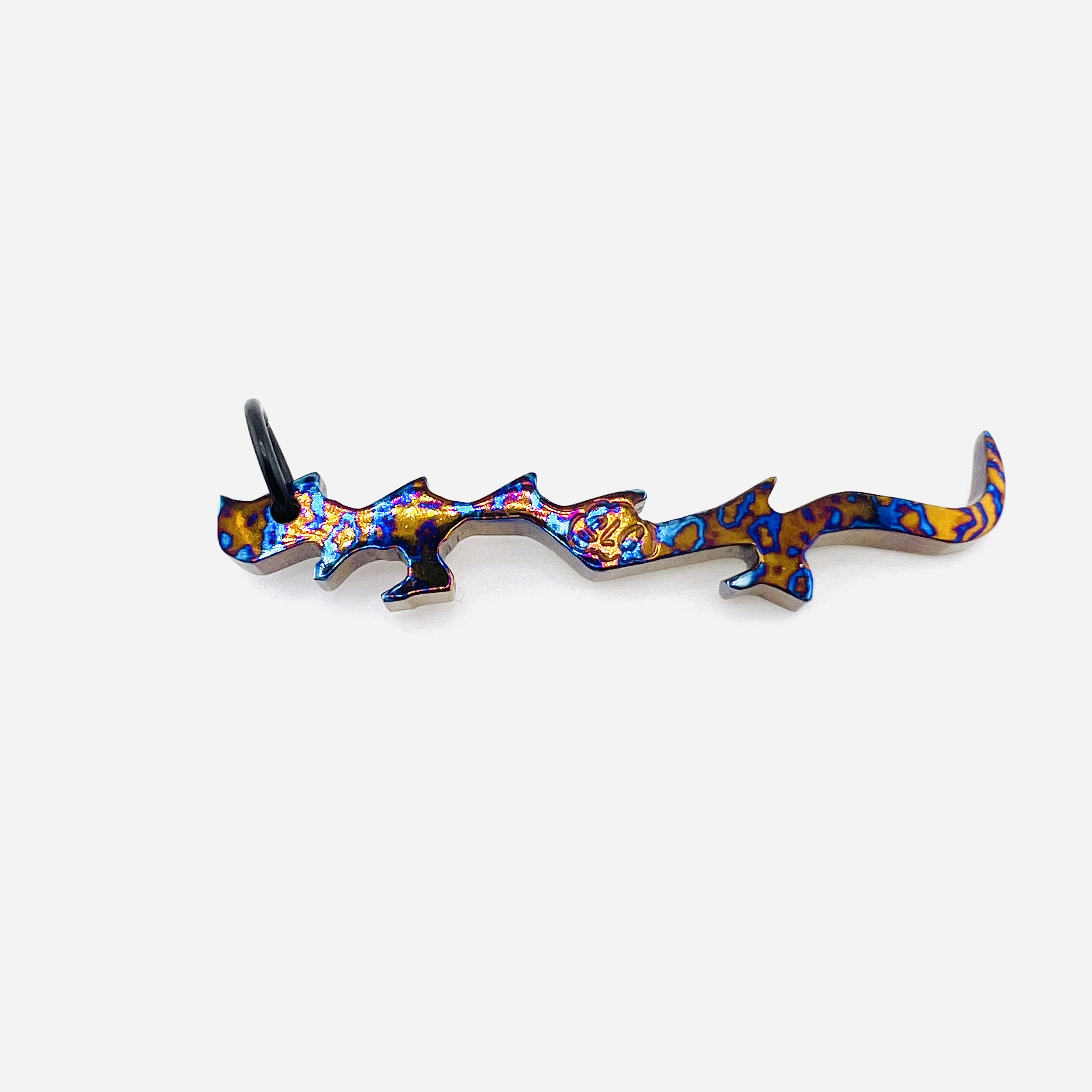 Tamascus titanium dragon pendant