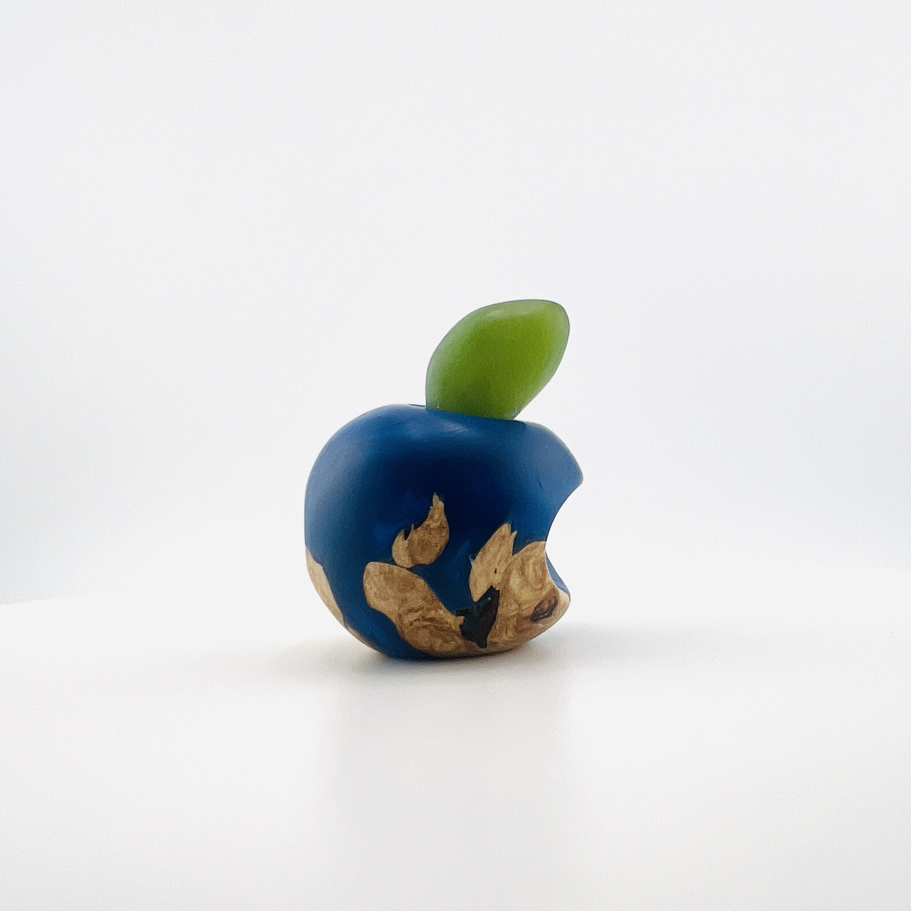 Apple planet, bead and pendant in blue resin and burl hybrid