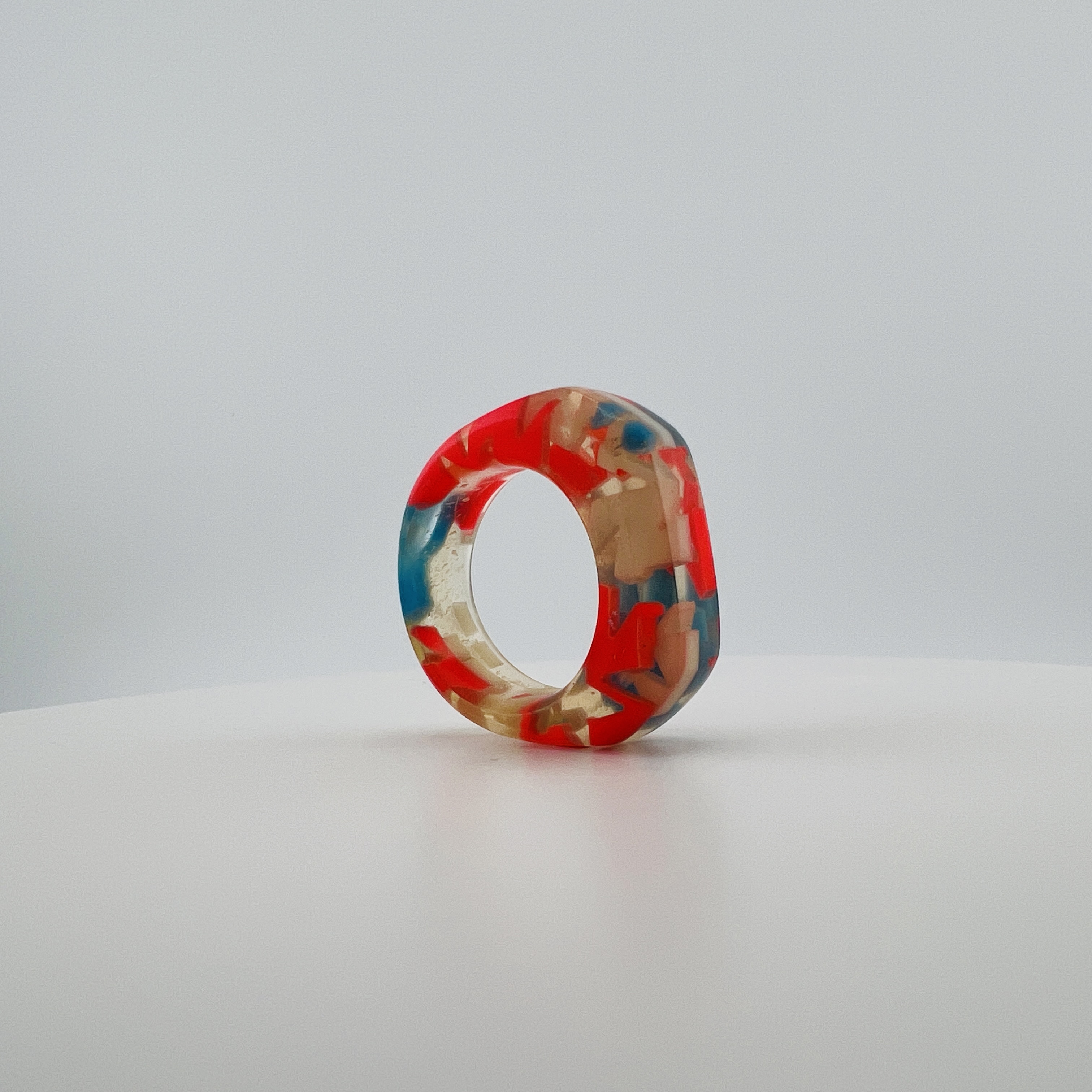 Glowing starts resin ring, glow in the dark