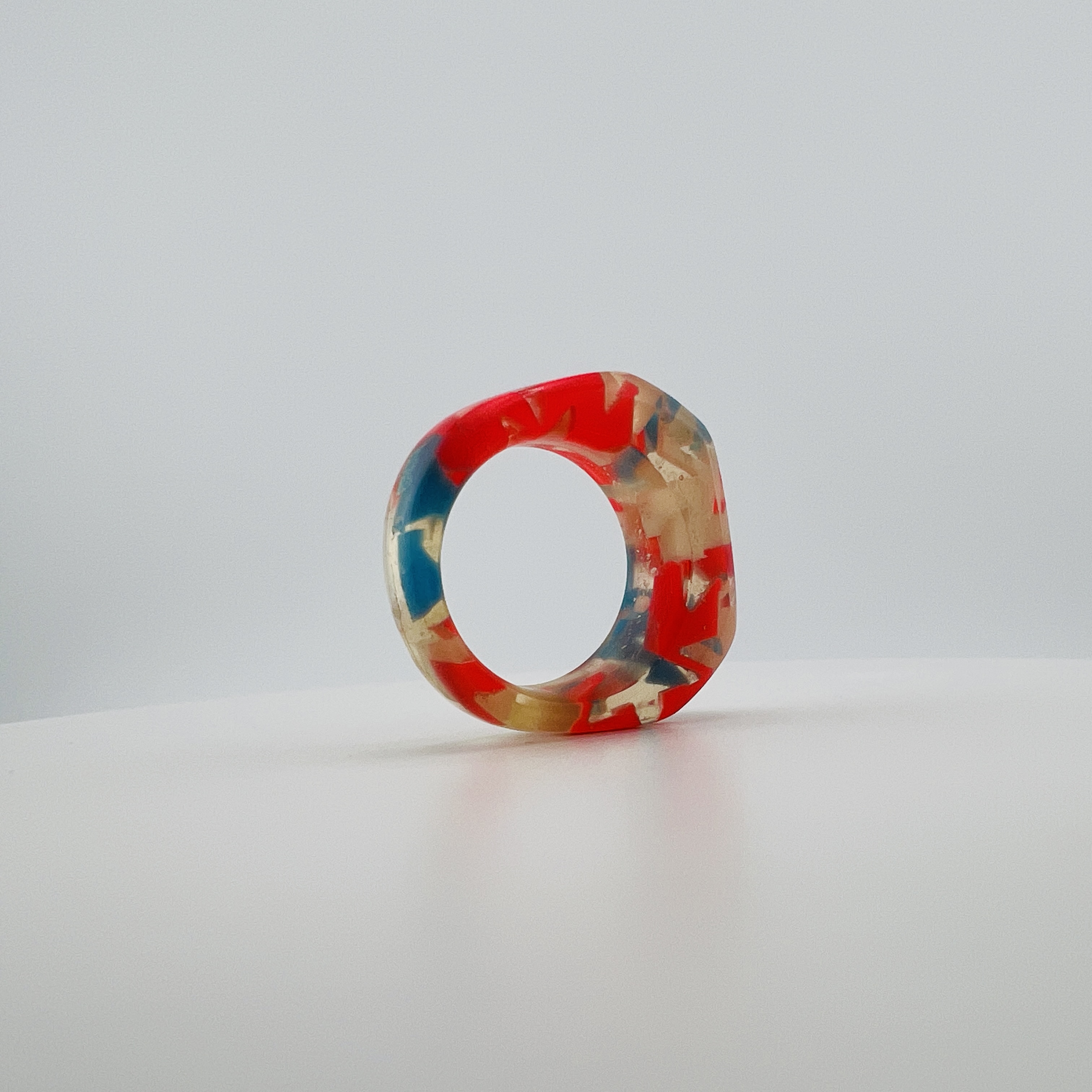 Glowing starts resin ring, glow in the dark