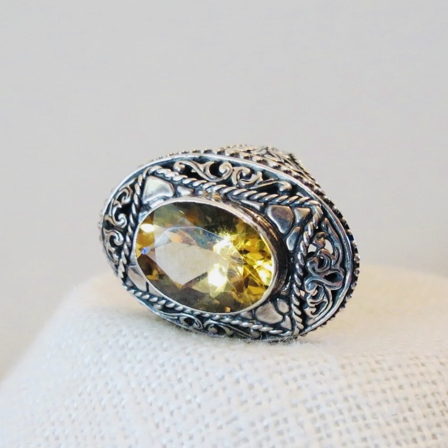 Vintage citrine sterling silver ring