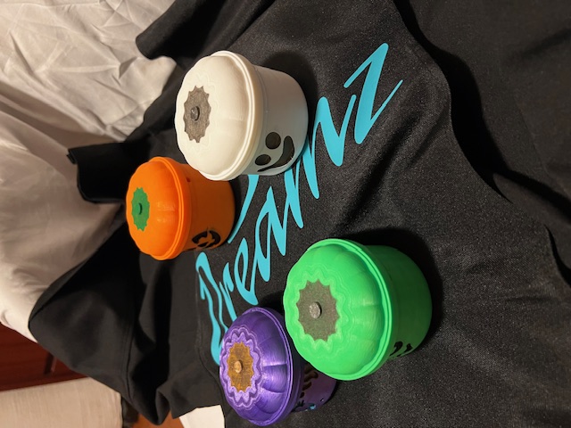 Halloween Boo Buckets -4 w/mystery mini's