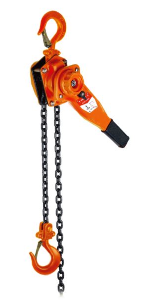 Heavy-Duty Lever Hoist for Secure Load Lifting