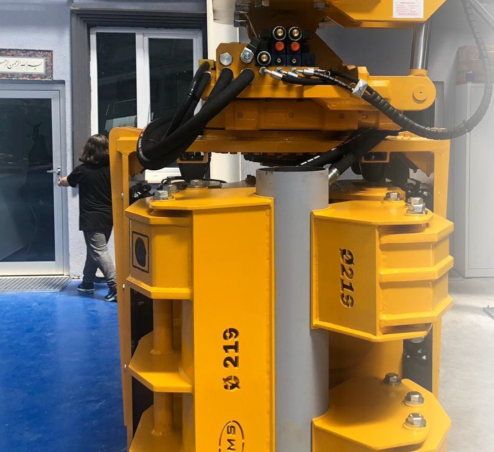 SMS SGH Series Side Grip Pile Drivers for Tubes & Timbers