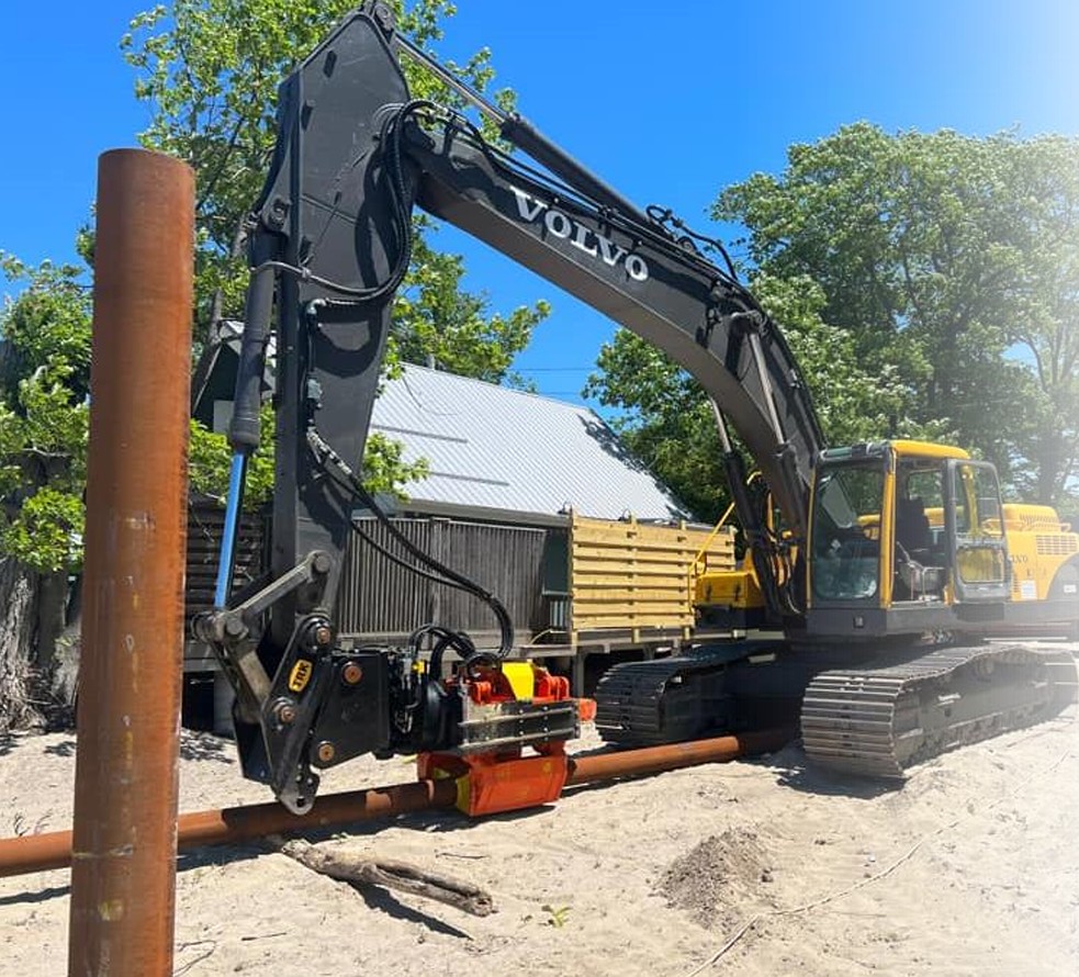 SMS SGM Series Side Grip Vibratory Pile Drivers