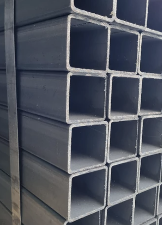 25x25x2 Zártszelvény