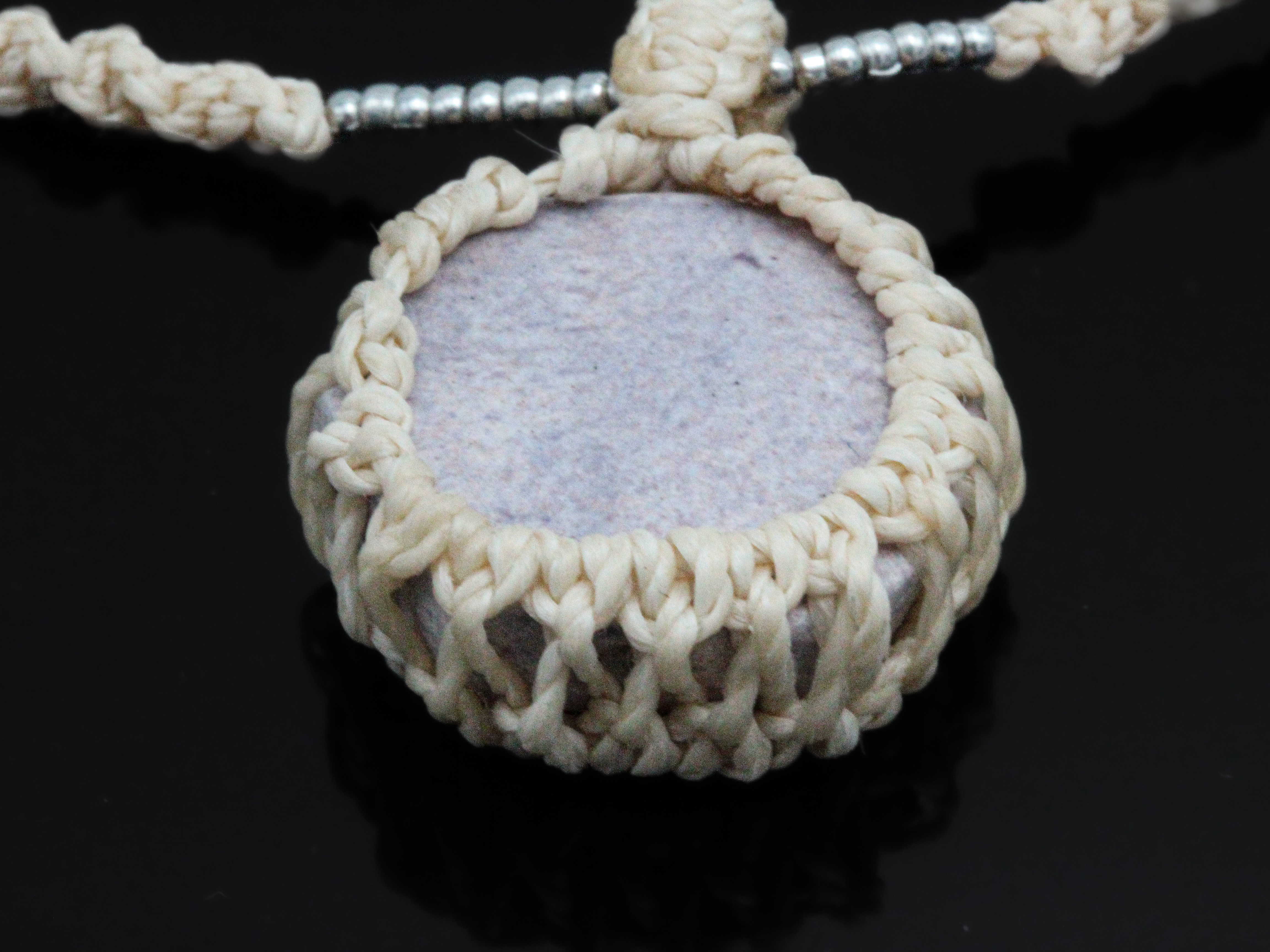 Collana in macramé 