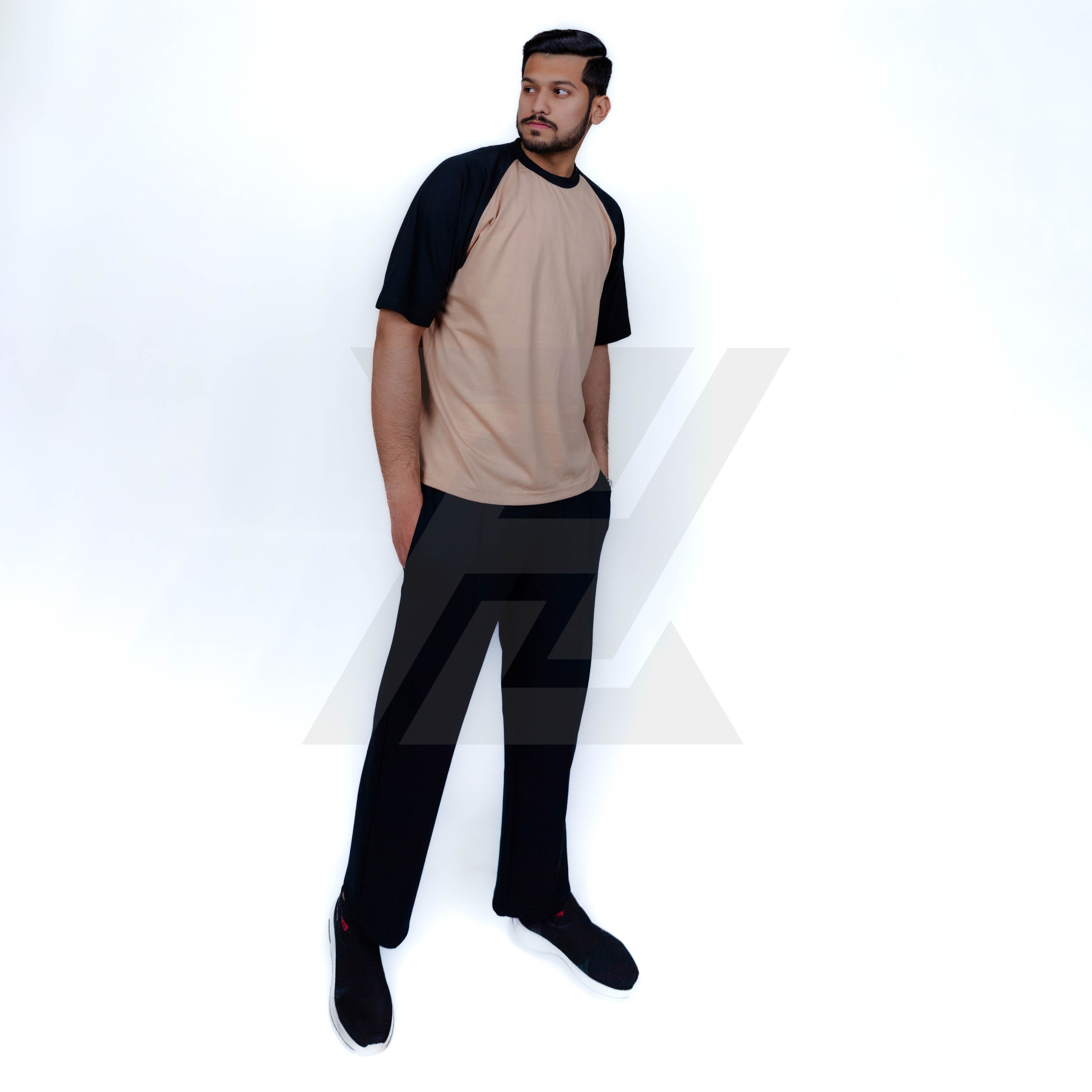 Contrast Round Neck T-shirt