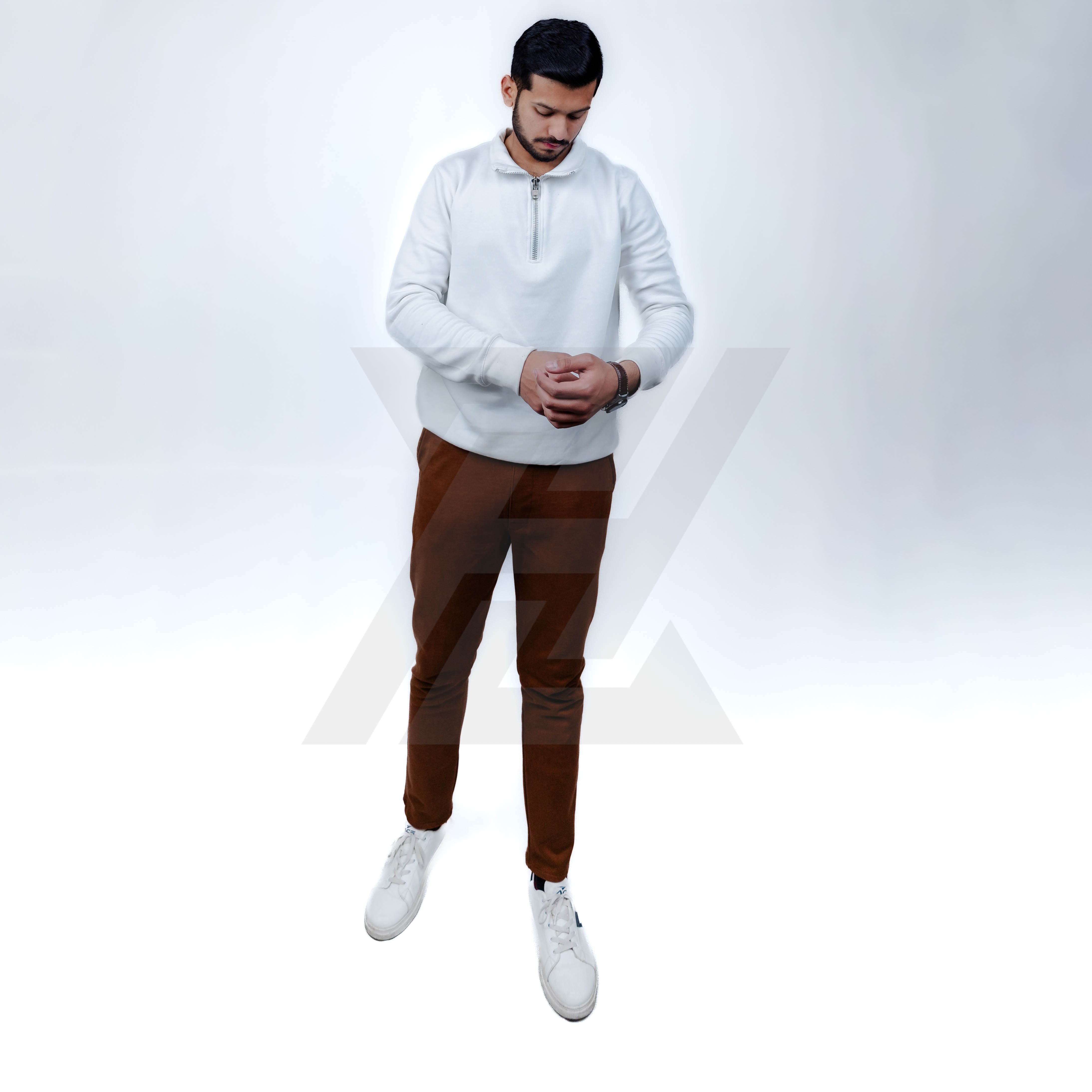 White Neck Zipper