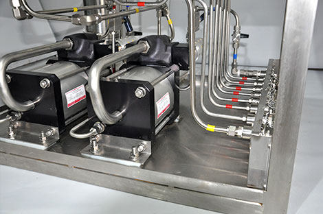 Chemical Injection Skid with Variable Output Pressure and Flow