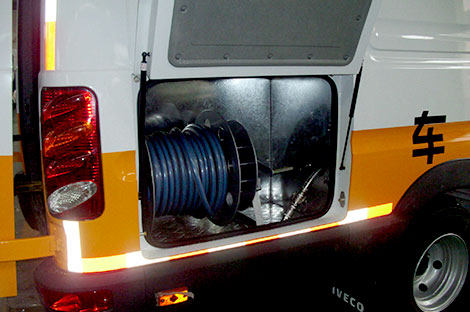 Wellhead Pressure Test Vehicle