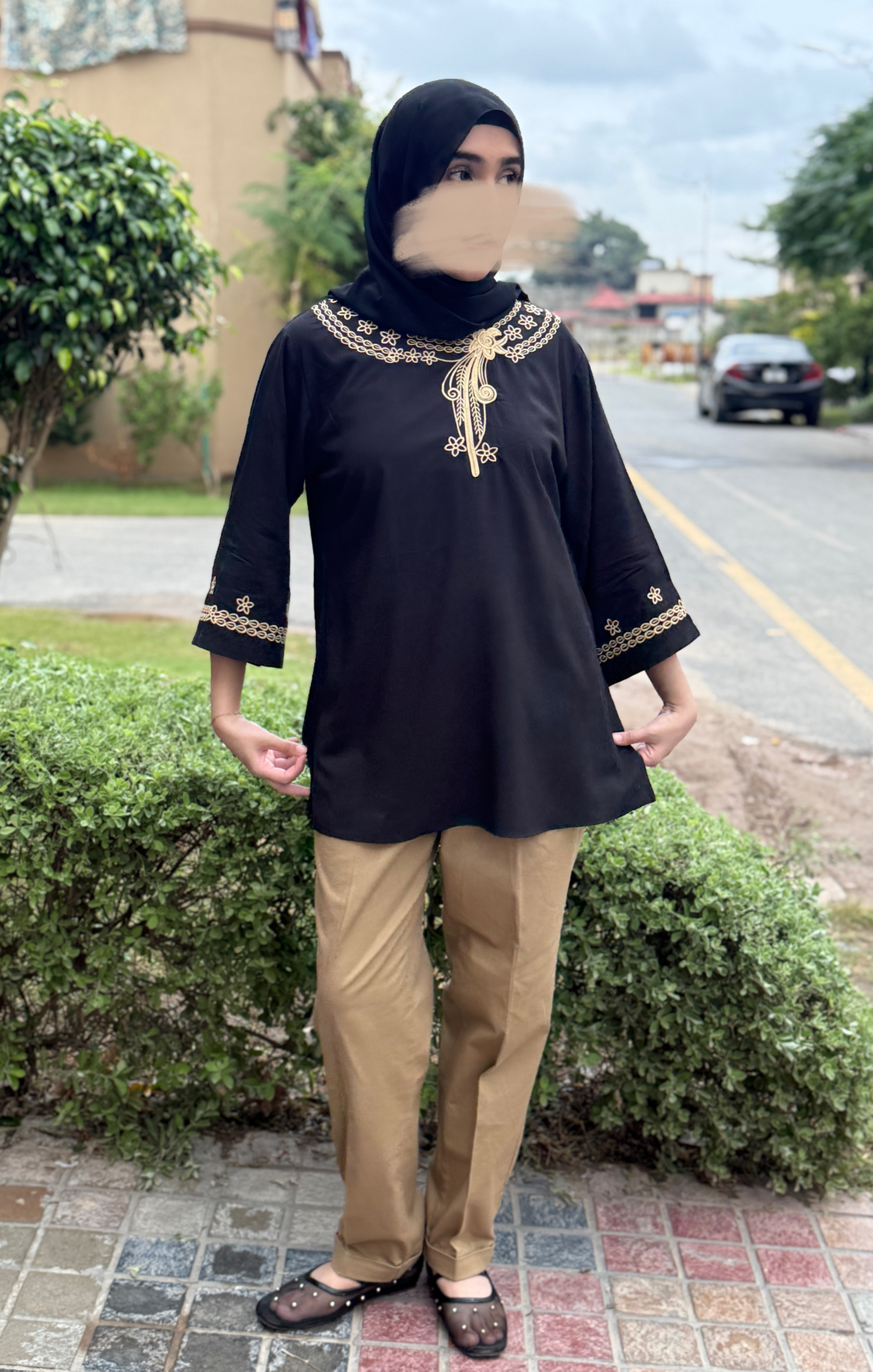 🖤 Zeenat 🤍 Traditional Embroidered Black Tunic Kurti