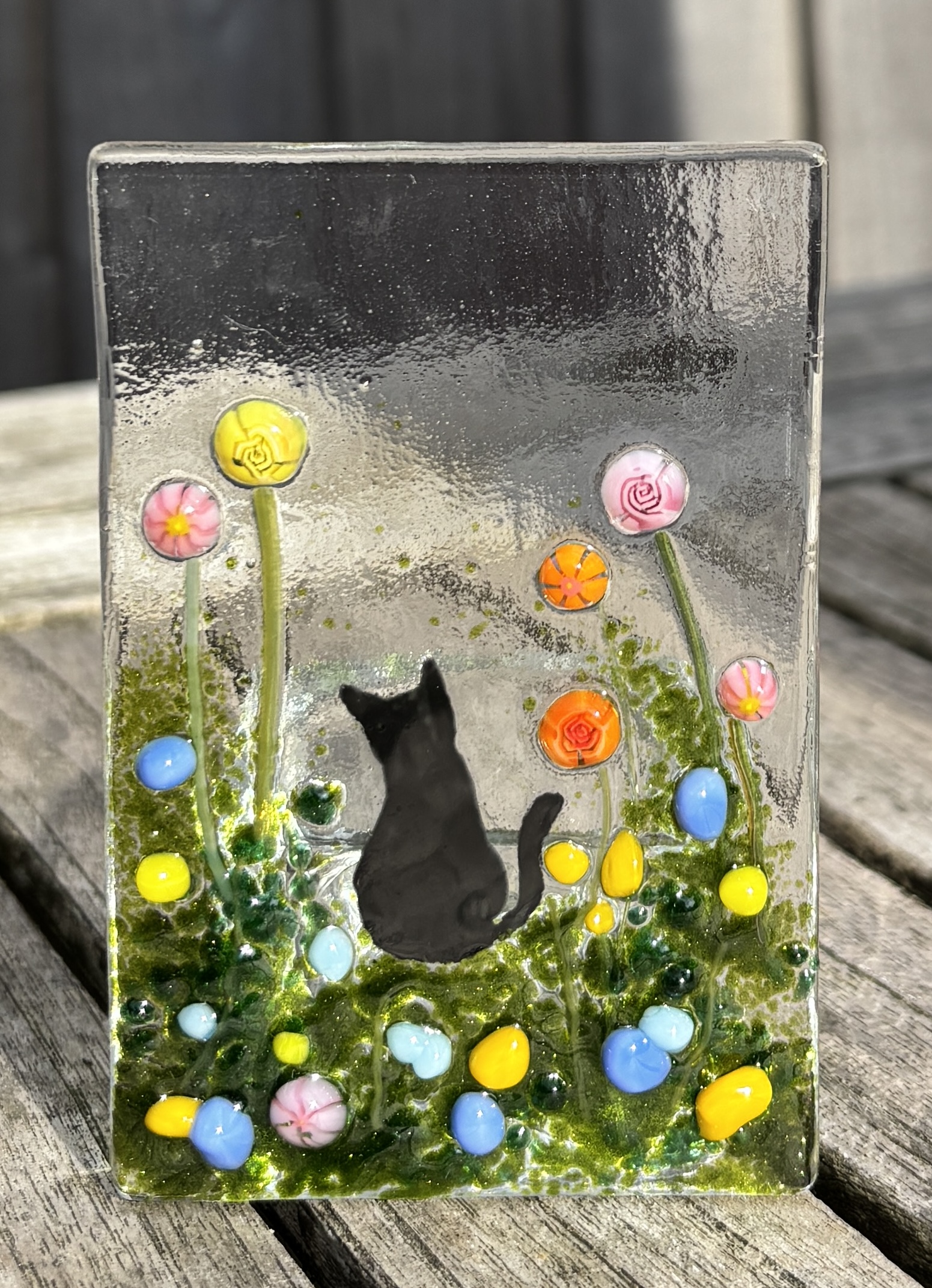 Decorative tea light holder with Cat and Flowers