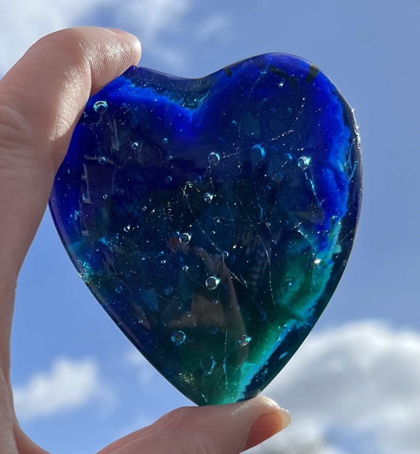 Blue ombré heart papertweight