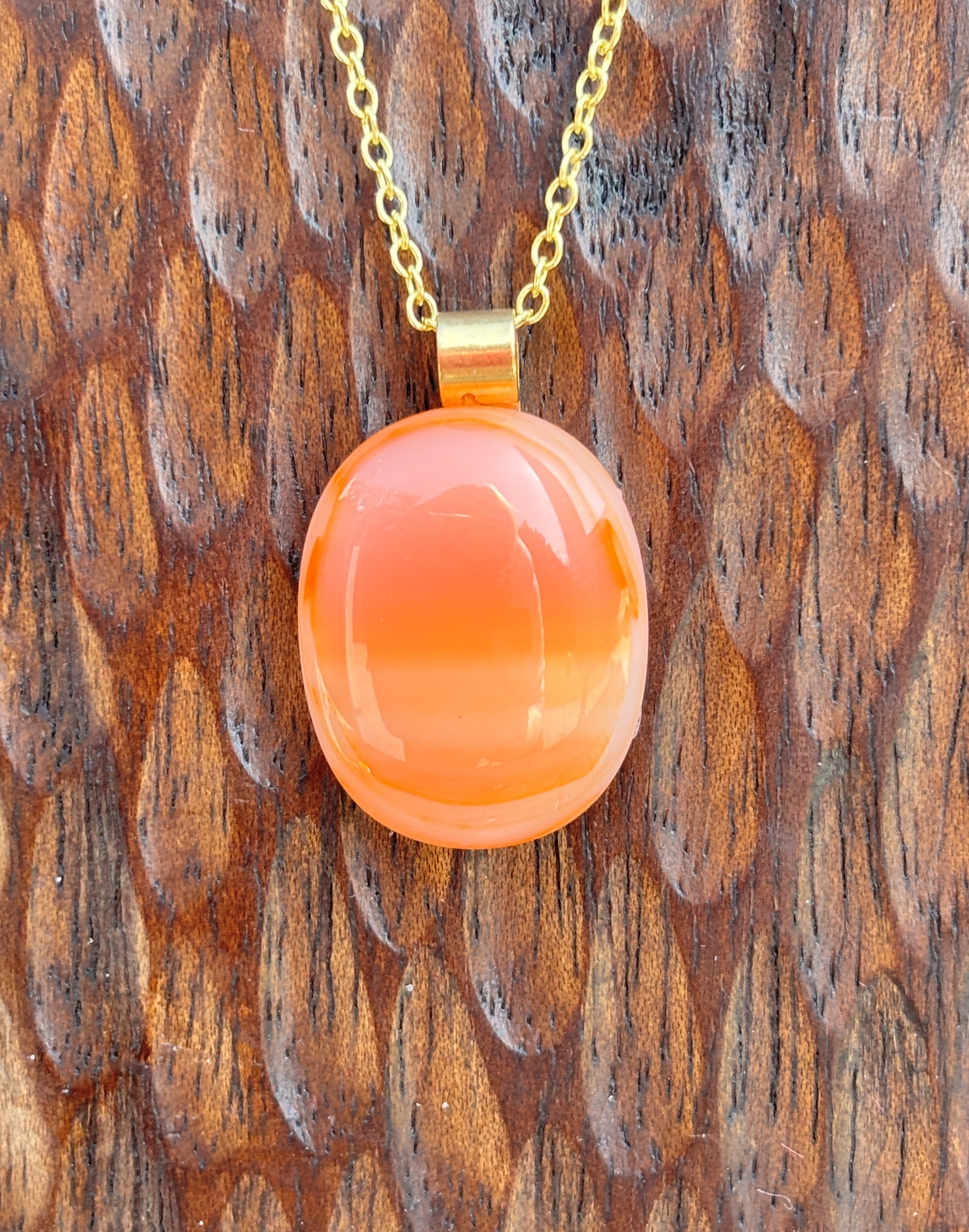 Small orange streaky