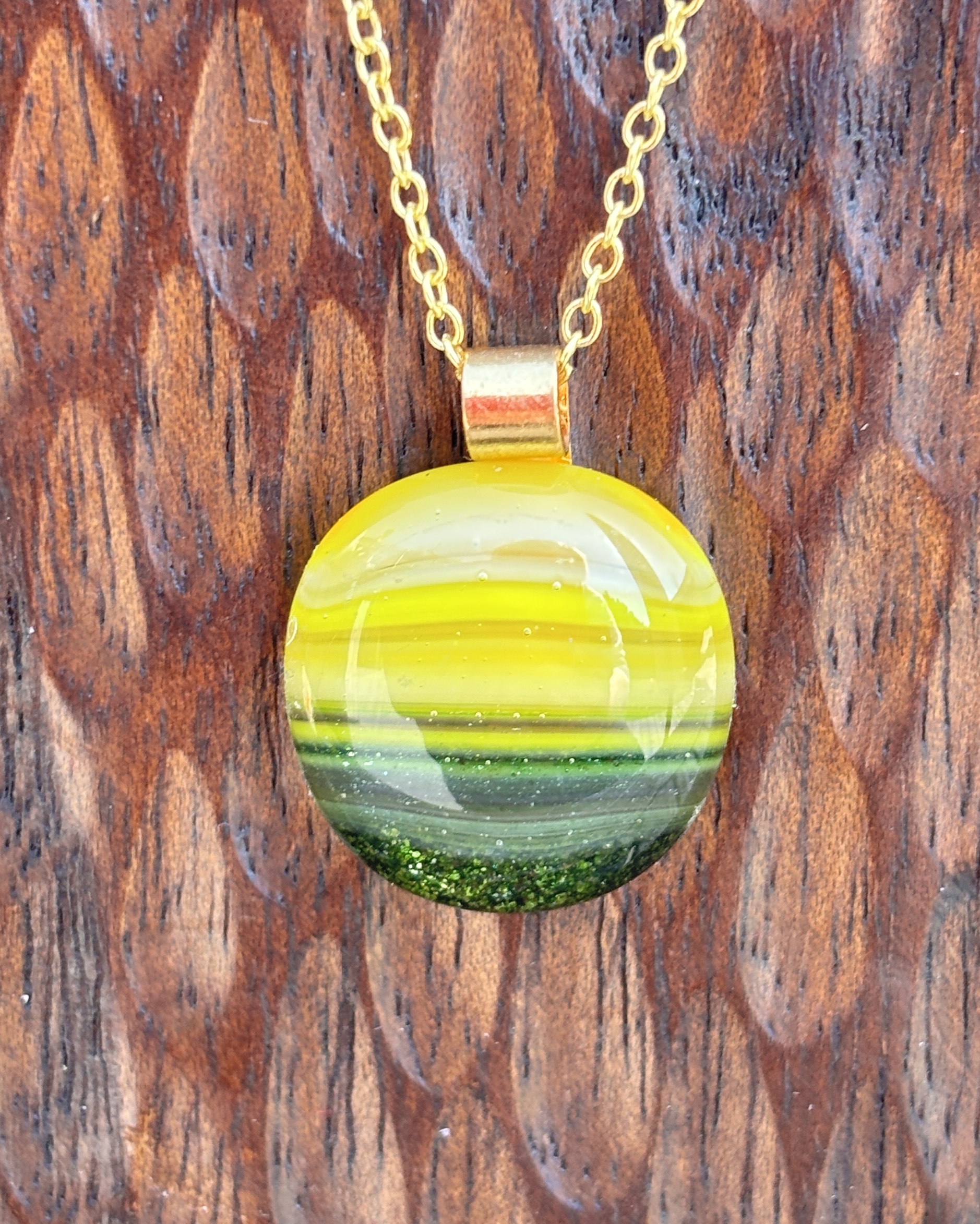 Yellow and green stripe