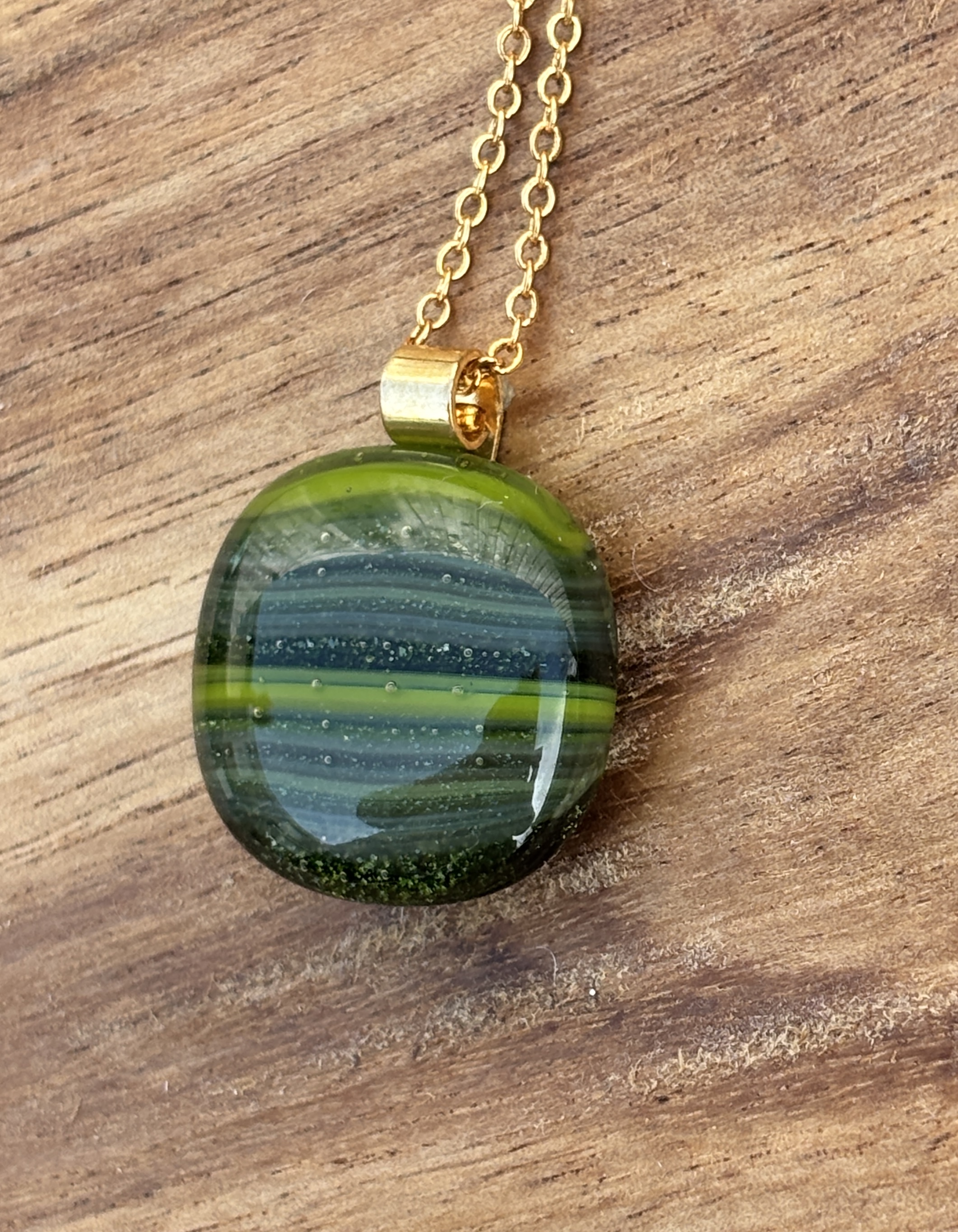Green stripes with sparkle