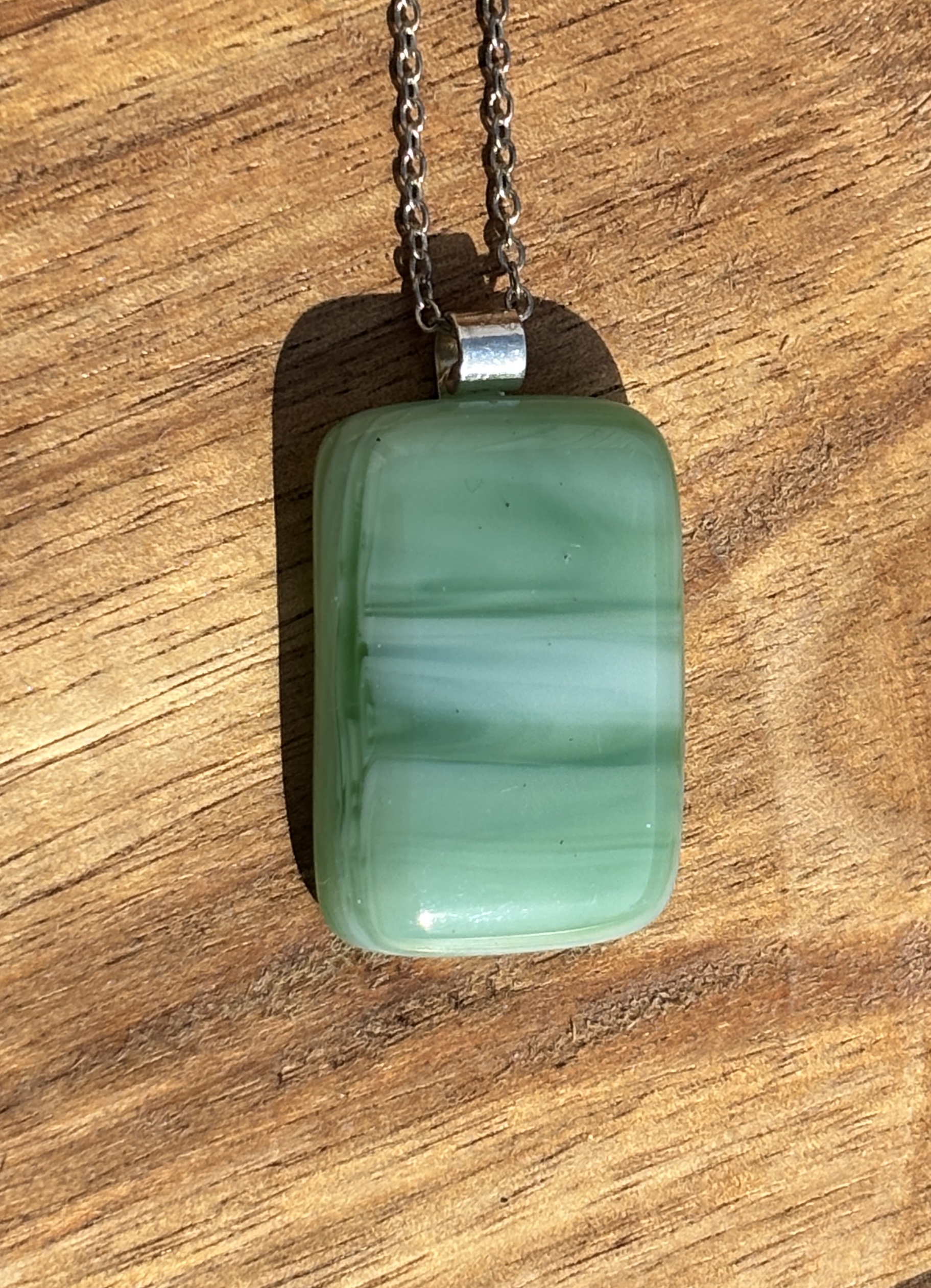 Pale green streaky