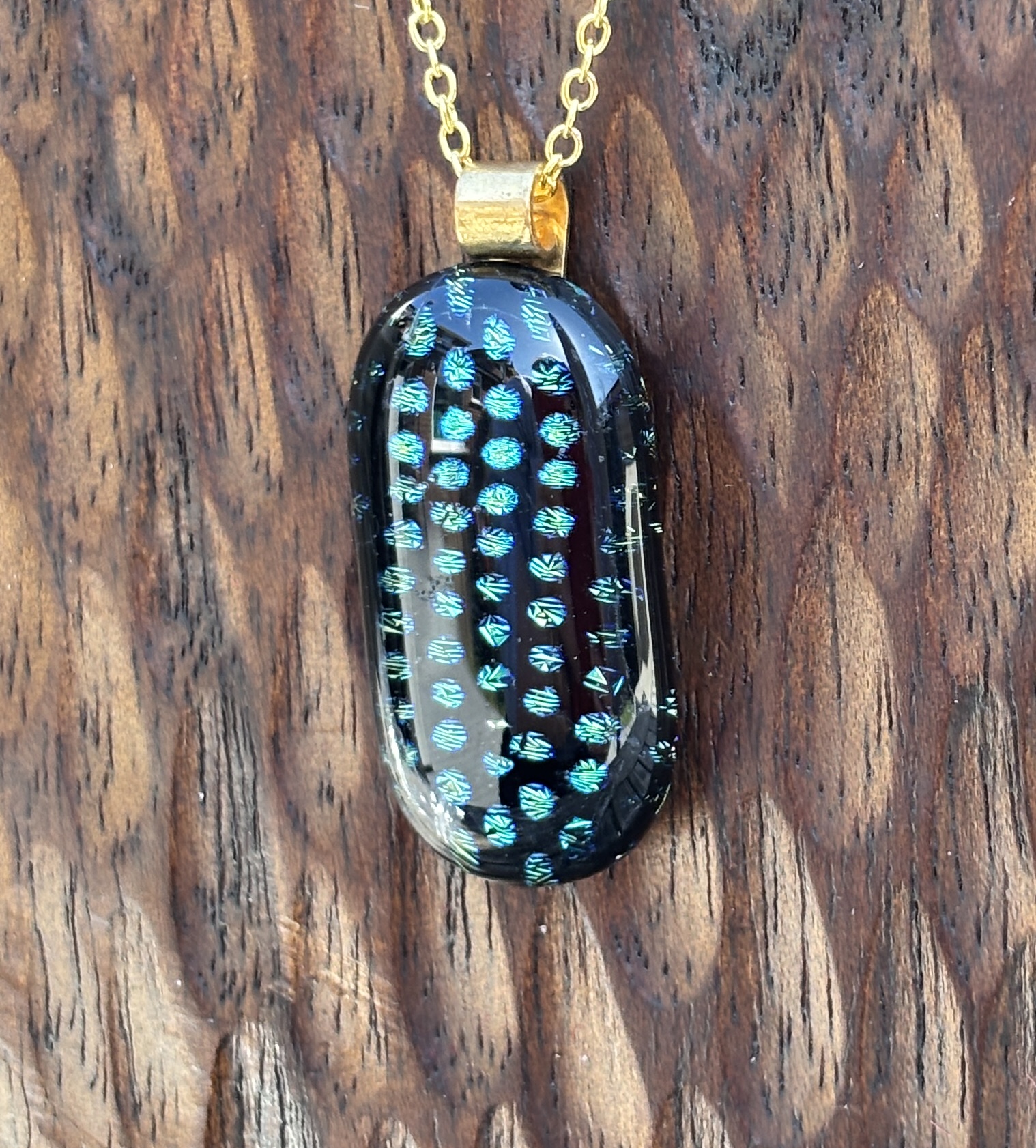 Green dichroic dotty