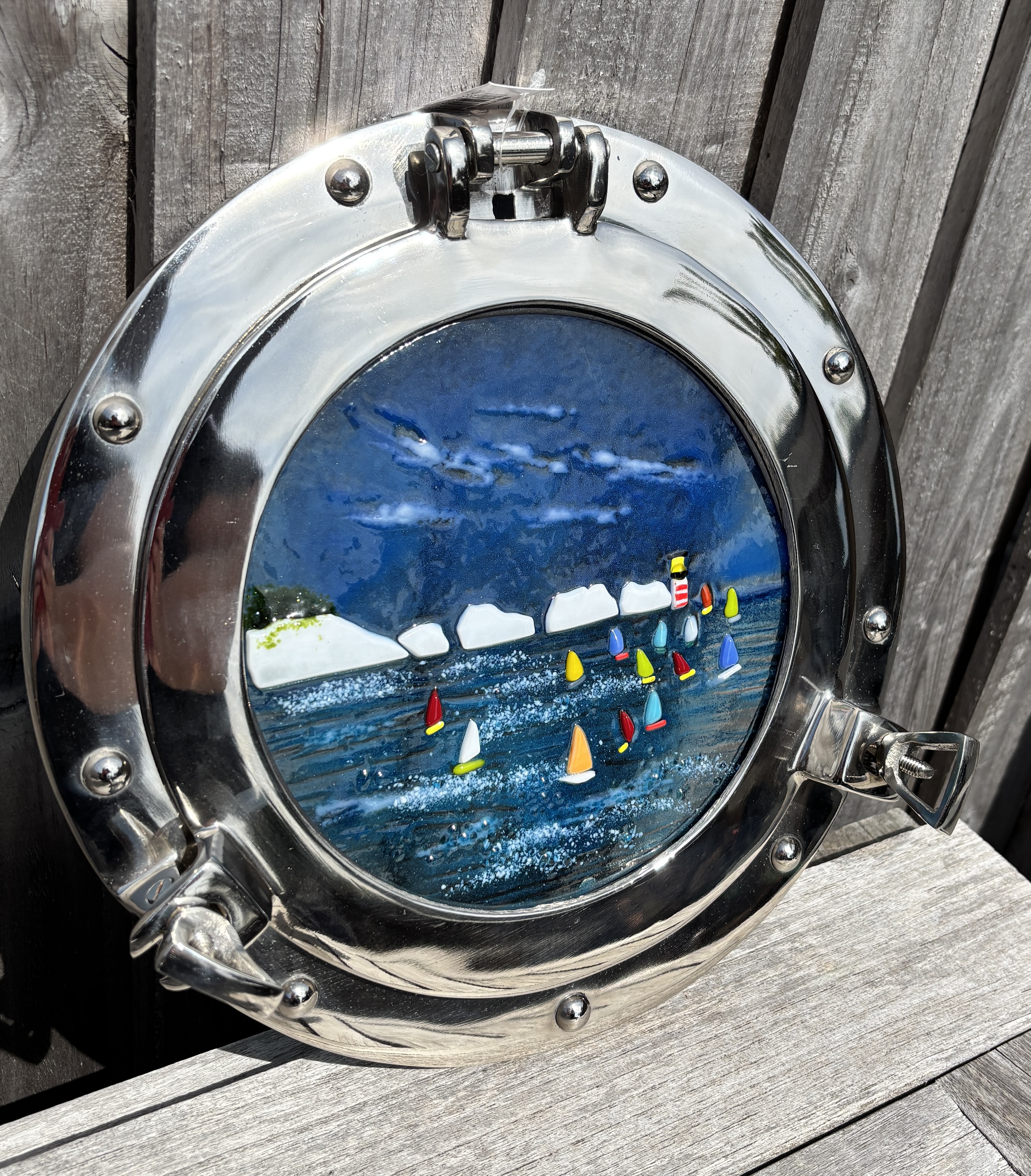 Fused glass porthole 