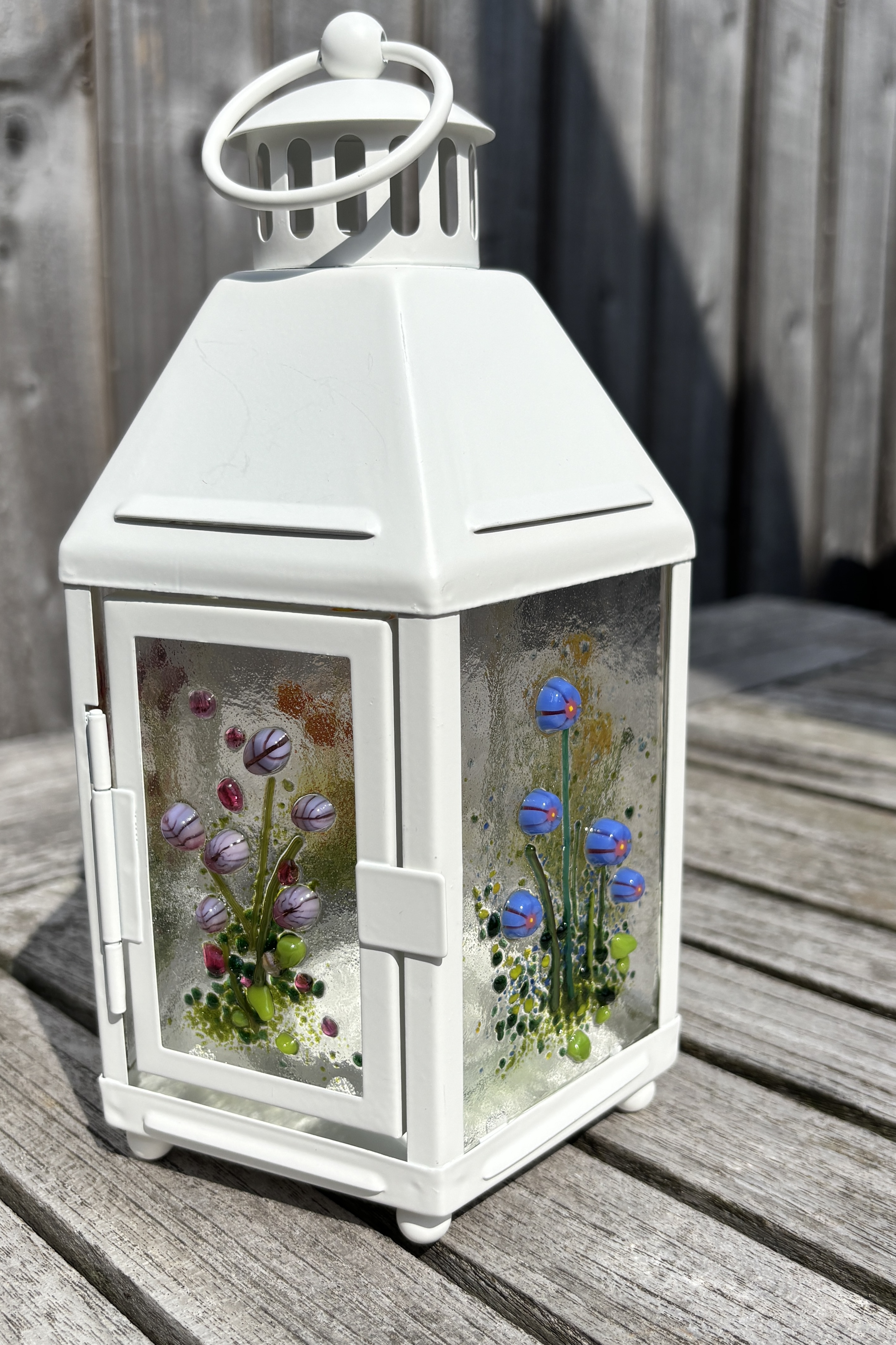 Decorative White Lantern with 5 Glass Flower Panels