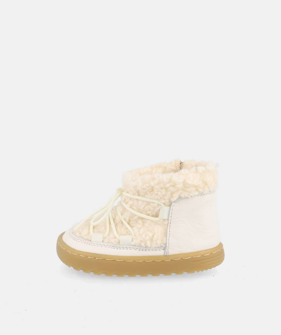 Botita NIEVE Porcelana Blanditos by Crio's